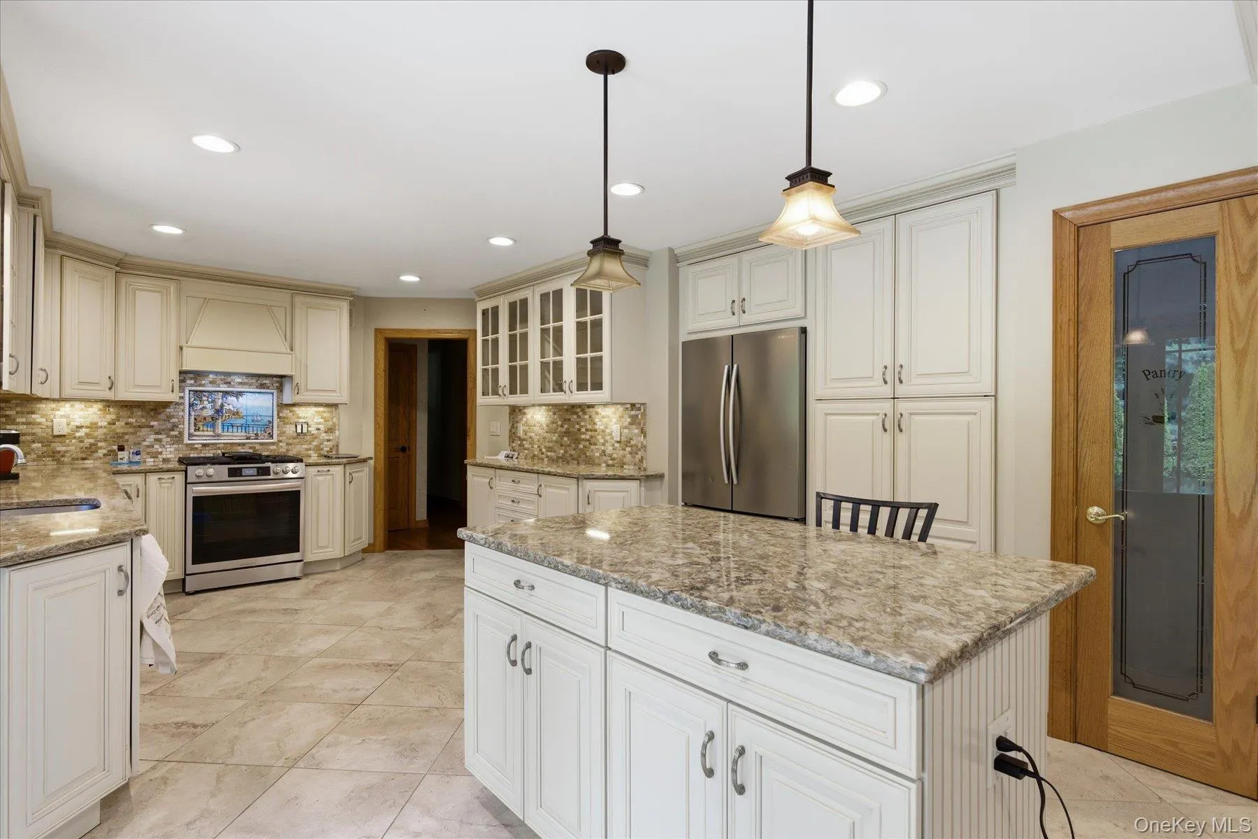 42 Cliff Road, Brookhaven, NY, 3 Bedrooms Bedrooms, 6 Rooms Rooms,2 BathroomsBathrooms,Residential,For Rent,Cliff,0,1009847 42 Cliff Road, Brookhaven, NY, 3 Bedrooms Bedrooms, 6 Rooms Rooms,2 BathroomsBathrooms,Residential,For Rent,Cliff,0,1009847