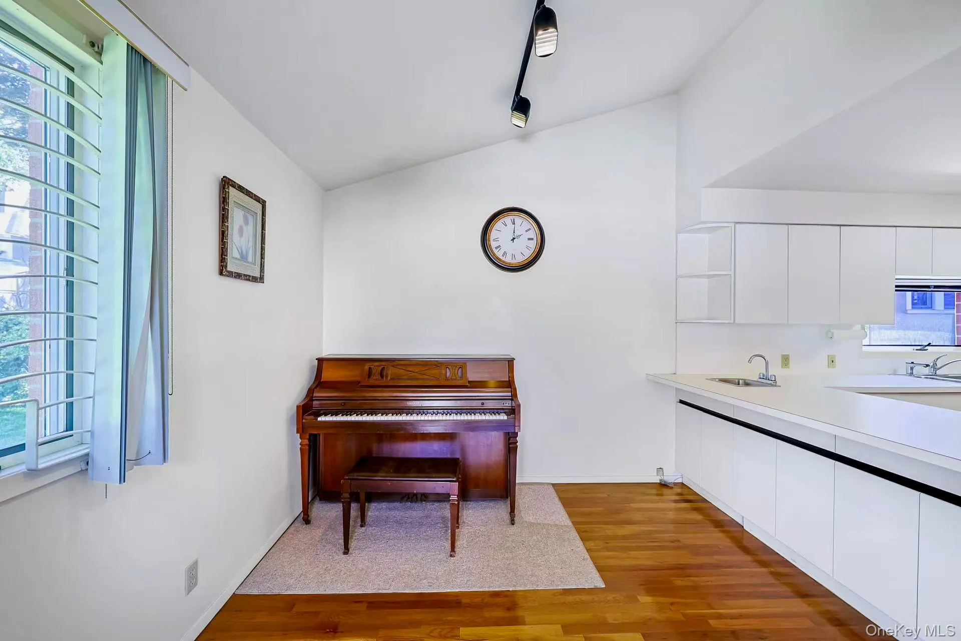 3325 149th Place, New York, NY, 3 Bedrooms Bedrooms, 5 Rooms Rooms,2 BathroomsBathrooms,Residential,For Rent,149th,0,1009860 3325 149th Place, New York, NY, 3 Bedrooms Bedrooms, 5 Rooms Rooms,2 BathroomsBathrooms,Residential,For Rent,149th,0,1009860