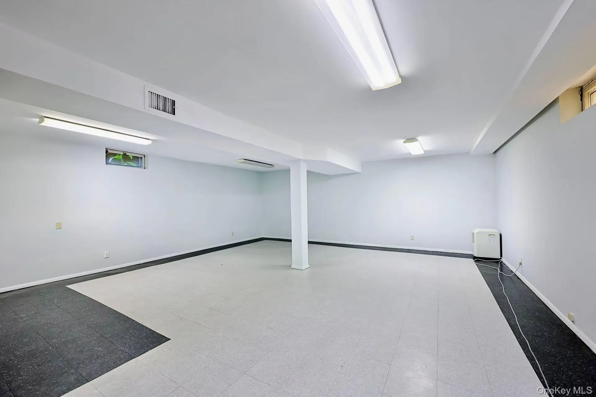 3325 149th Place, New York, NY, 3 Bedrooms Bedrooms, 5 Rooms Rooms,2 BathroomsBathrooms,Residential,For Rent,149th,0,1009860 3325 149th Place, New York, NY, 3 Bedrooms Bedrooms, 5 Rooms Rooms,2 BathroomsBathrooms,Residential,For Rent,149th,0,1009860