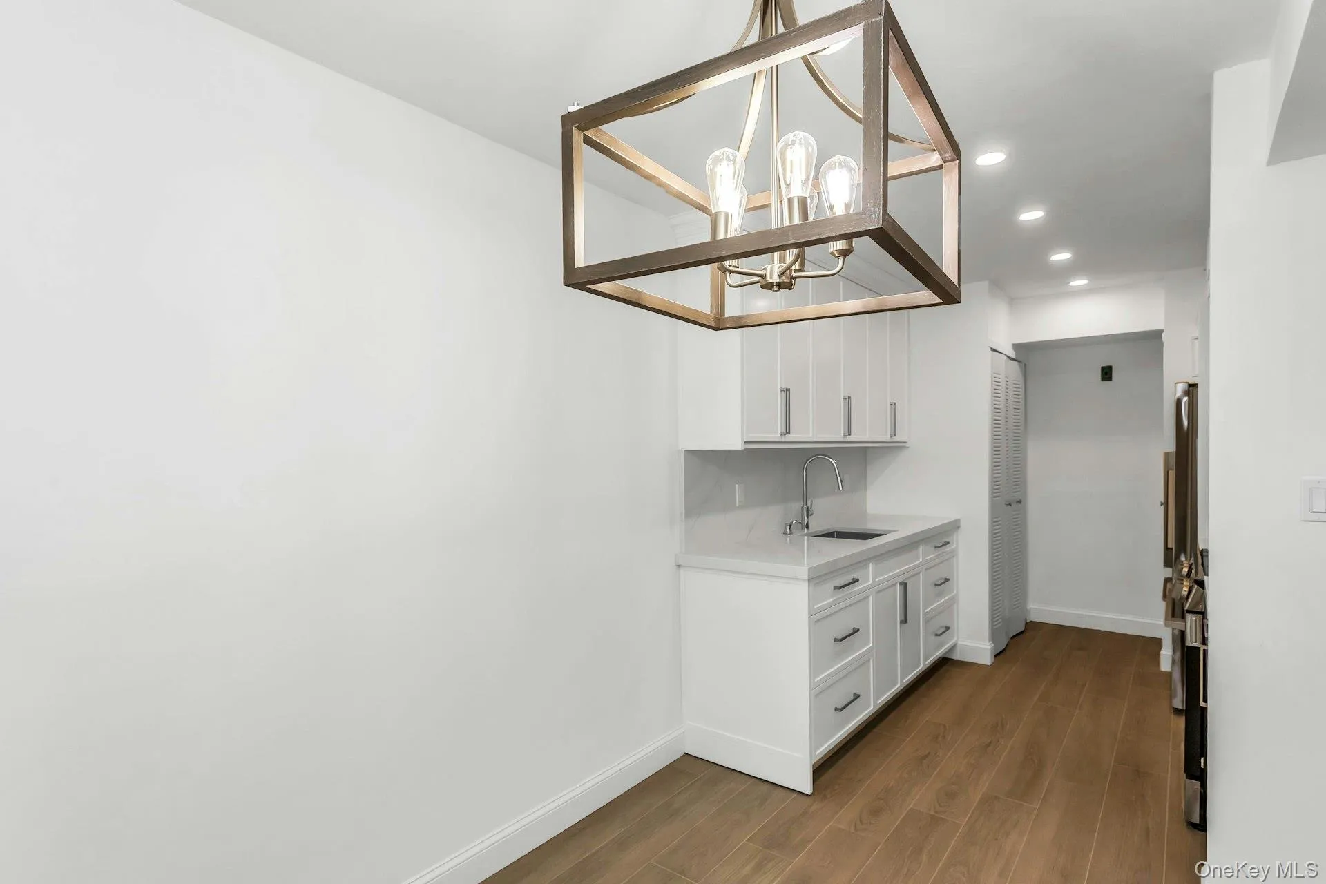 206 Storm Drive, Islip, NY, 2 Bedrooms Bedrooms, 5 Rooms Rooms,1 BathroomBathrooms,Residential,For Rent,Storm,0,KEY1009865 206 Storm Drive, Islip, NY, 2 Bedrooms Bedrooms, 5 Rooms Rooms,1 BathroomBathrooms,Residential,For Rent,Storm,0,KEY1009865