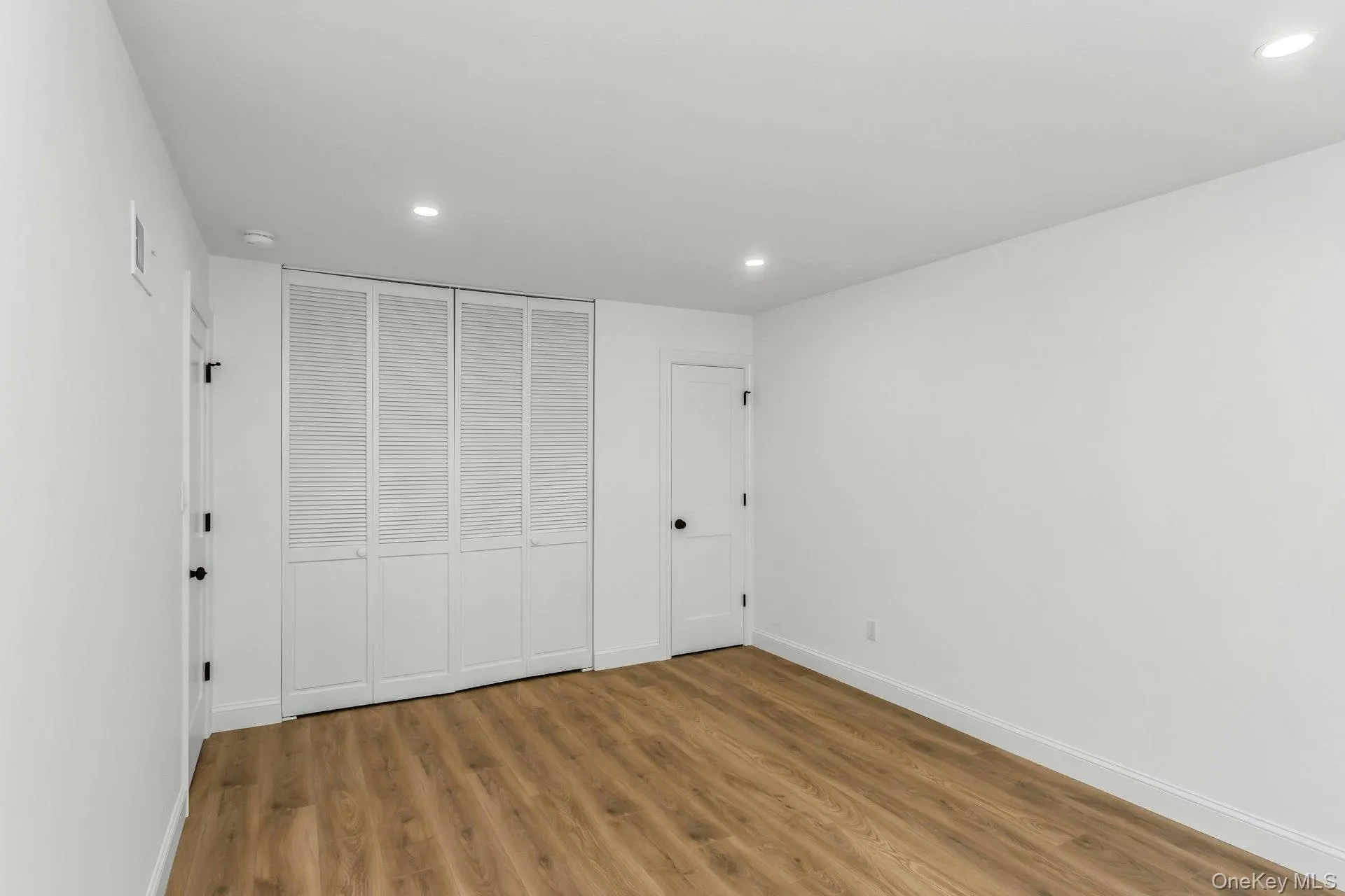 206 Storm Drive, Islip, NY, 2 Bedrooms Bedrooms, 5 Rooms Rooms,1 BathroomBathrooms,Residential,For Rent,Storm,0,KEY1009865 206 Storm Drive, Islip, NY, 2 Bedrooms Bedrooms, 5 Rooms Rooms,1 BathroomBathrooms,Residential,For Rent,Storm,0,KEY1009865