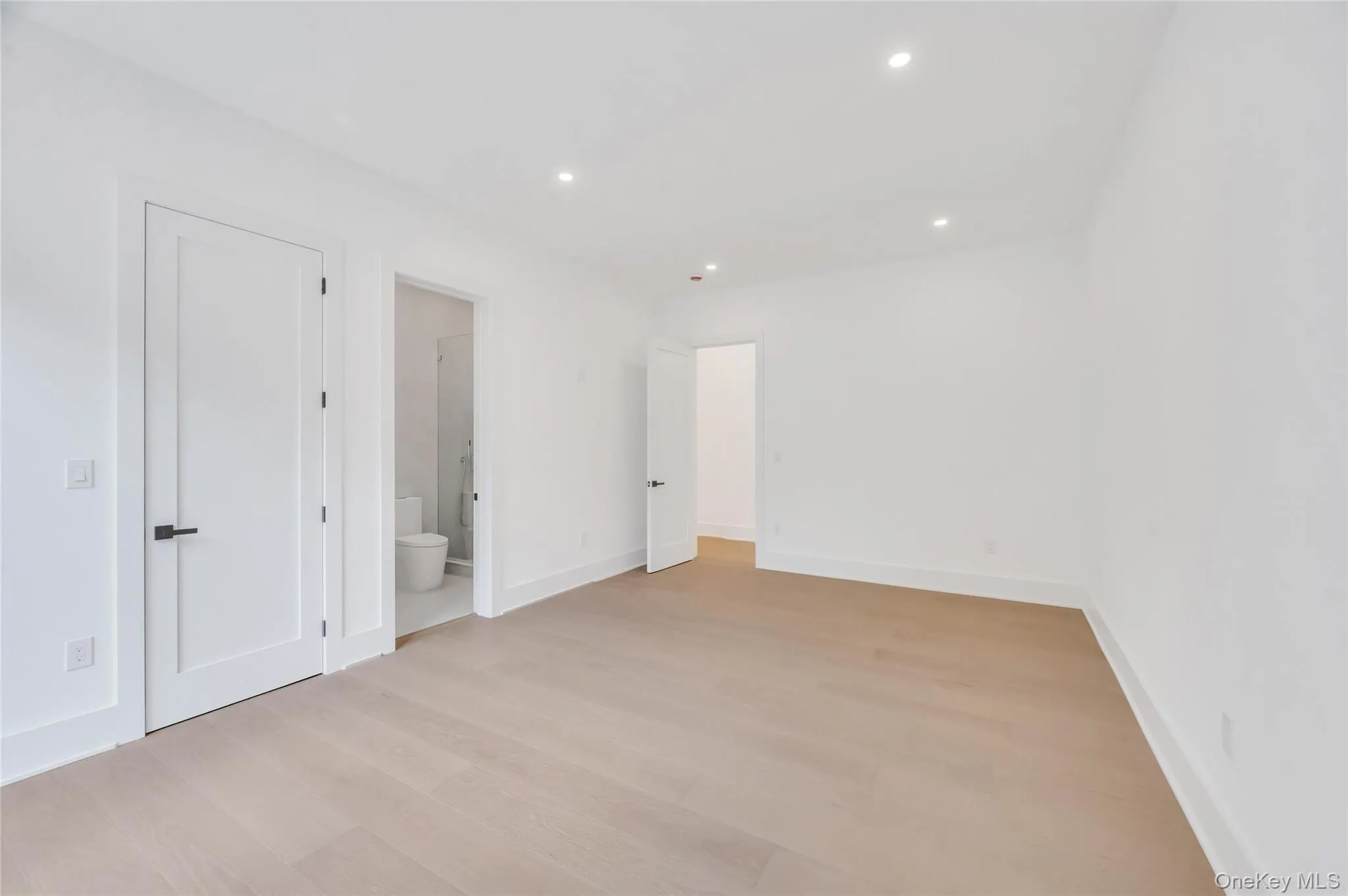 15 Folger Lane, Huntington, NY, 6 Bedrooms Bedrooms, 16 Rooms Rooms,6 BathroomsBathrooms,Residential,For Rent,Folger,0,1009869 15 Folger Lane, Huntington, NY, 6 Bedrooms Bedrooms, 16 Rooms Rooms,6 BathroomsBathrooms,Residential,For Rent,Folger,0,1009869