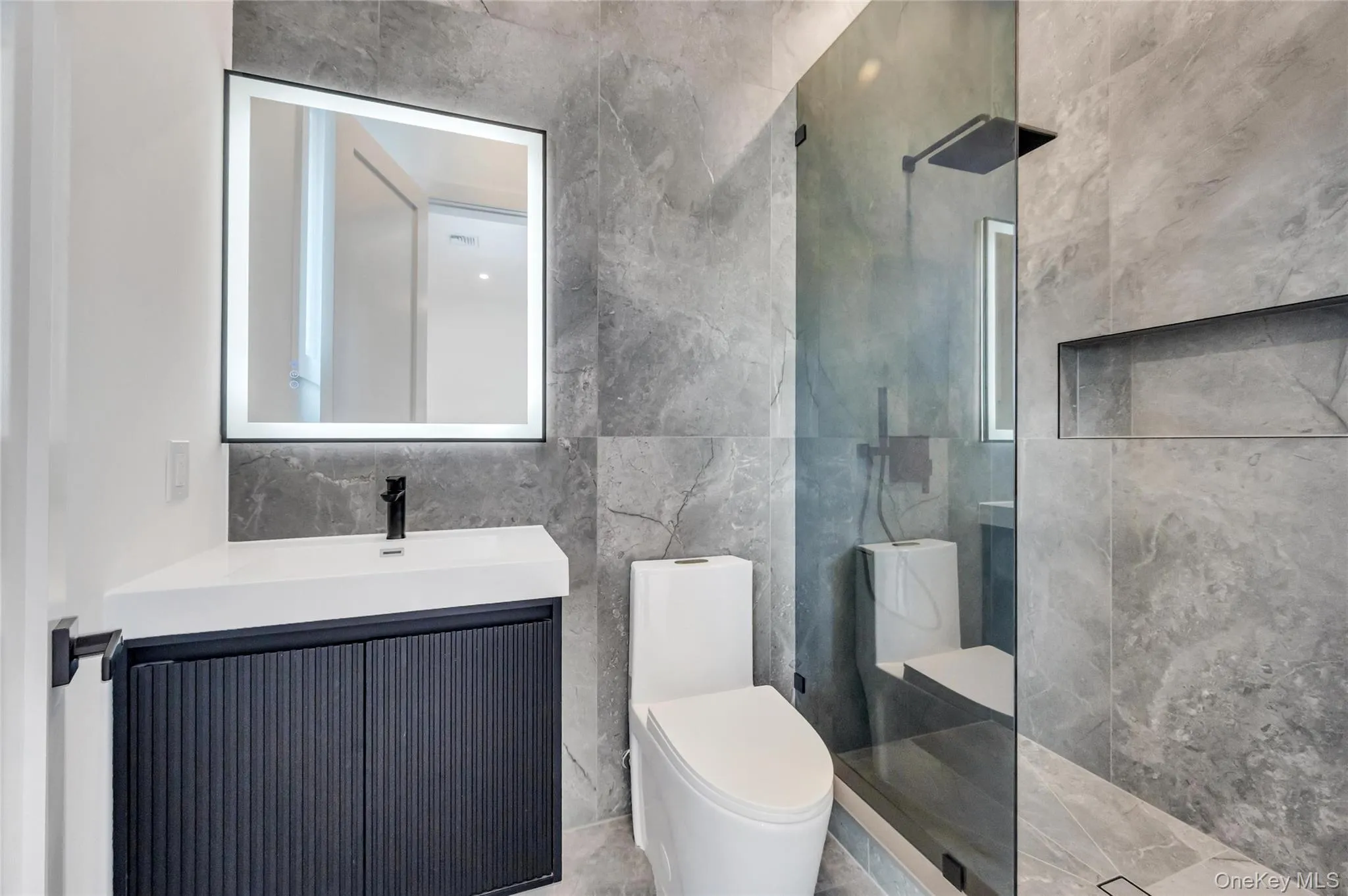 15 Folger Lane, Huntington, NY, 6 Bedrooms Bedrooms, 16 Rooms Rooms,6 BathroomsBathrooms,Residential,For Rent,Folger,0,1009869 15 Folger Lane, Huntington, NY, 6 Bedrooms Bedrooms, 16 Rooms Rooms,6 BathroomsBathrooms,Residential,For Rent,Folger,0,1009869