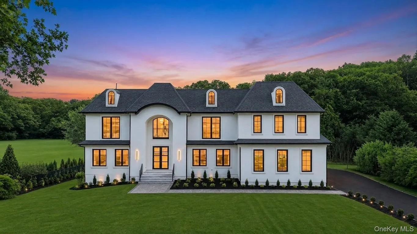15 Folger Lane, Huntington, NY, 6 Bedrooms Bedrooms, 16 Rooms Rooms,6 BathroomsBathrooms,Residential,For Rent,Folger,0,1009869 15 Folger Lane, Huntington, NY, 6 Bedrooms Bedrooms, 16 Rooms Rooms,6 BathroomsBathrooms,Residential,For Rent,Folger,0,1009869
