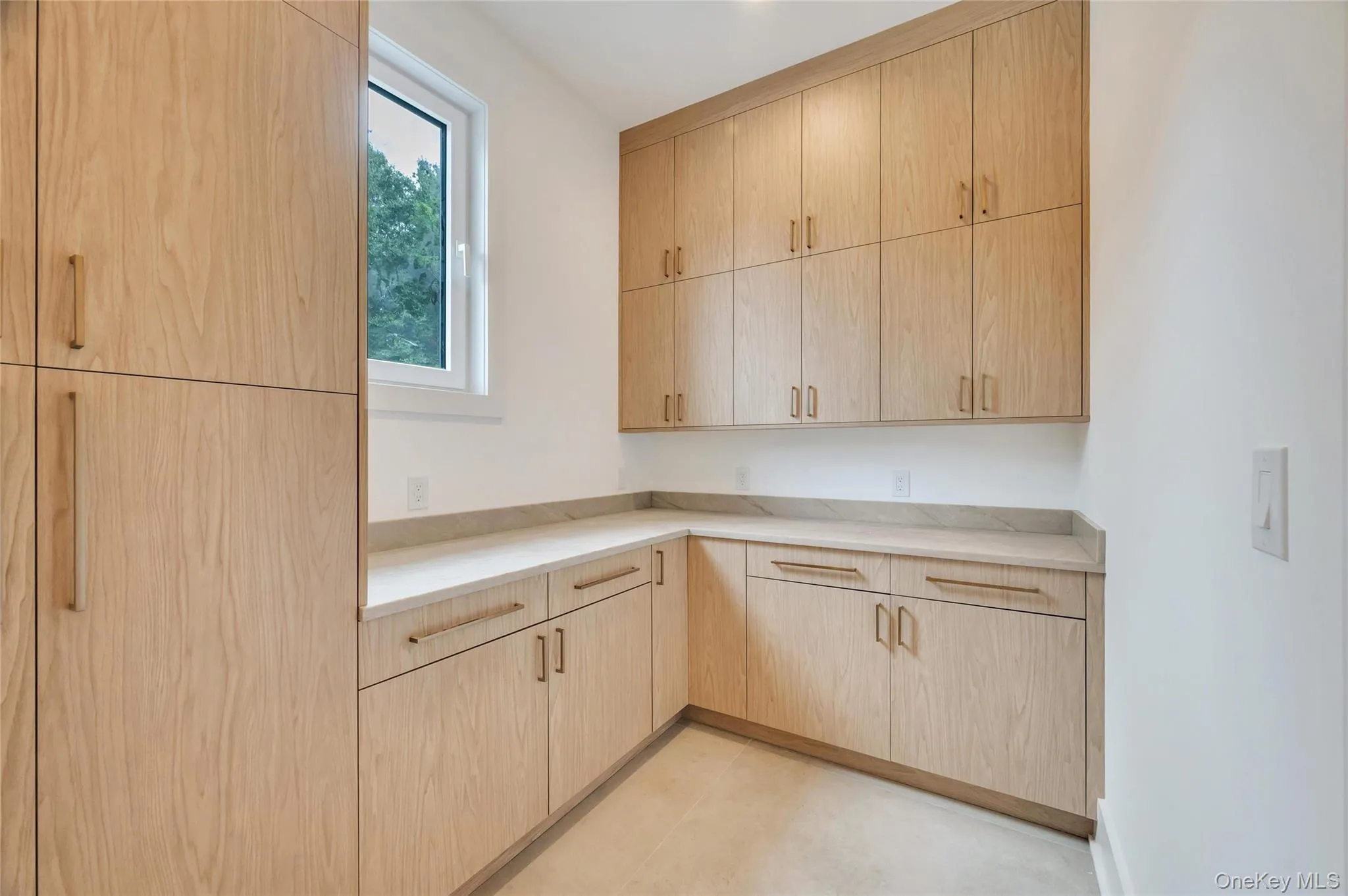15 Folger Lane, Huntington, NY, 6 Bedrooms Bedrooms, 16 Rooms Rooms,6 BathroomsBathrooms,Residential,For Rent,Folger,0,1009869 15 Folger Lane, Huntington, NY, 6 Bedrooms Bedrooms, 16 Rooms Rooms,6 BathroomsBathrooms,Residential,For Rent,Folger,0,1009869
