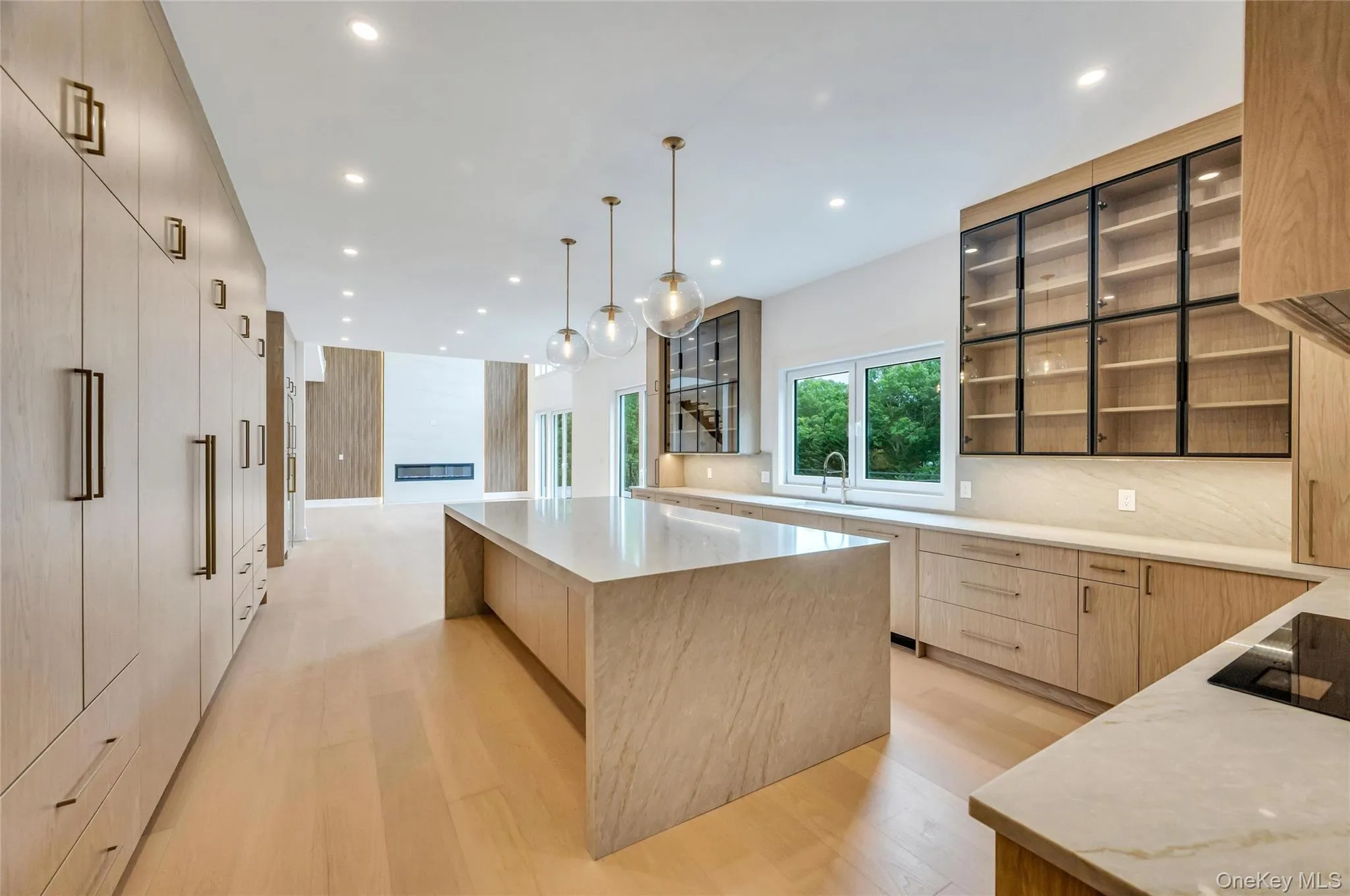 15 Folger Lane, Huntington, NY, 6 Bedrooms Bedrooms, 16 Rooms Rooms,6 BathroomsBathrooms,Residential,For Rent,Folger,0,1009869 15 Folger Lane, Huntington, NY, 6 Bedrooms Bedrooms, 16 Rooms Rooms,6 BathroomsBathrooms,Residential,For Rent,Folger,0,1009869