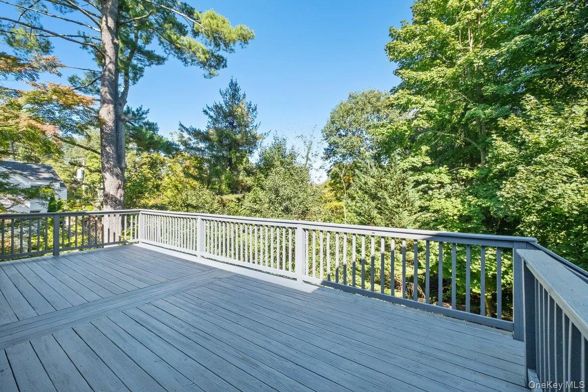 97 Runyon Place, New Rochelle, NY, 4 Bedrooms Bedrooms, 8 Rooms Rooms,3 BathroomsBathrooms,Residential,For Rent,Runyon,0,1009871 97 Runyon Place, New Rochelle, NY, 4 Bedrooms Bedrooms, 8 Rooms Rooms,3 BathroomsBathrooms,Residential,For Rent,Runyon,0,1009871