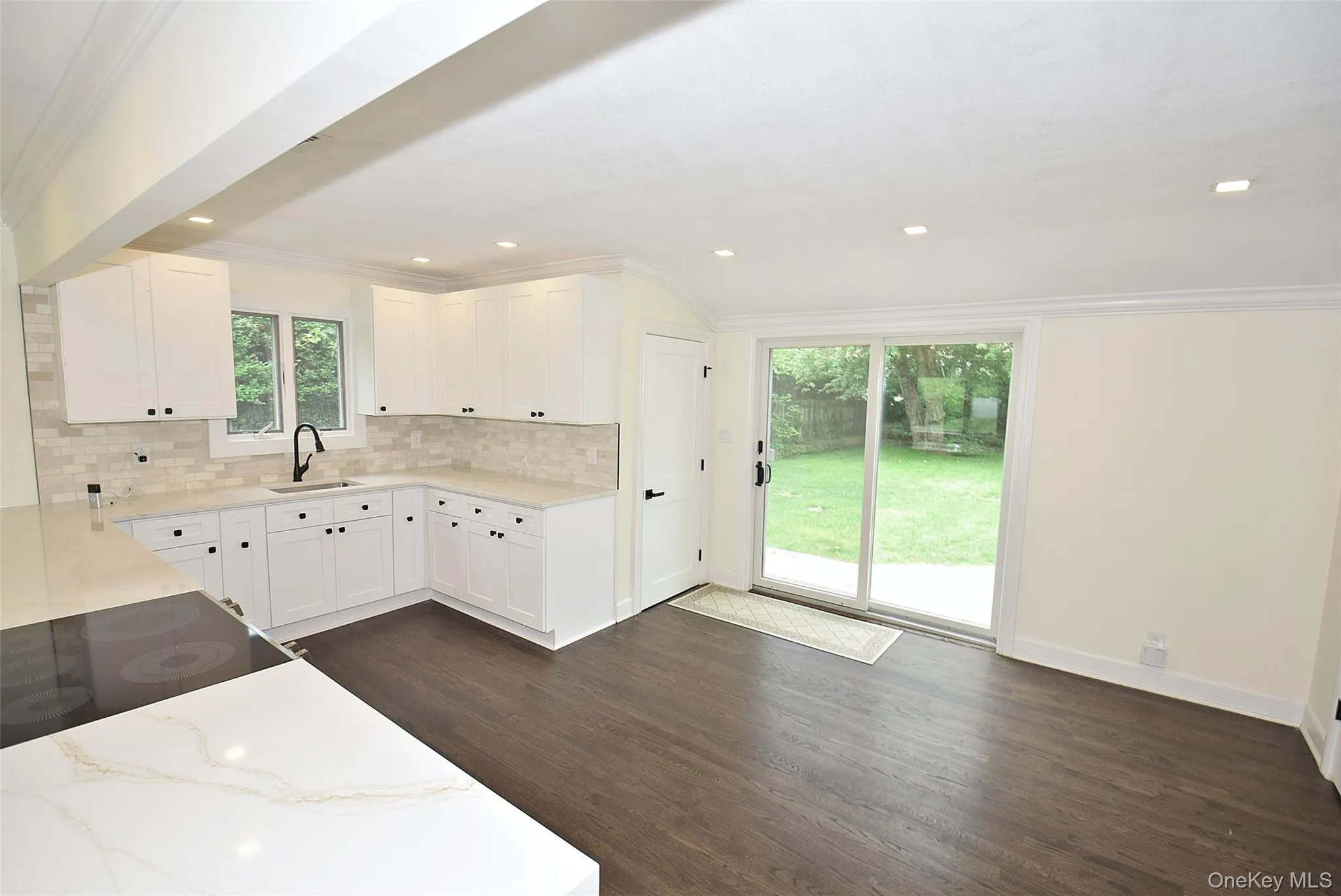 16 Lincoln Drive, Islip, NY, 3 Bedrooms Bedrooms, 5 Rooms Rooms,1 BathroomBathrooms,Residential,For Rent,Lincoln,0,1009872 16 Lincoln Drive, Islip, NY, 3 Bedrooms Bedrooms, 5 Rooms Rooms,1 BathroomBathrooms,Residential,For Rent,Lincoln,0,1009872