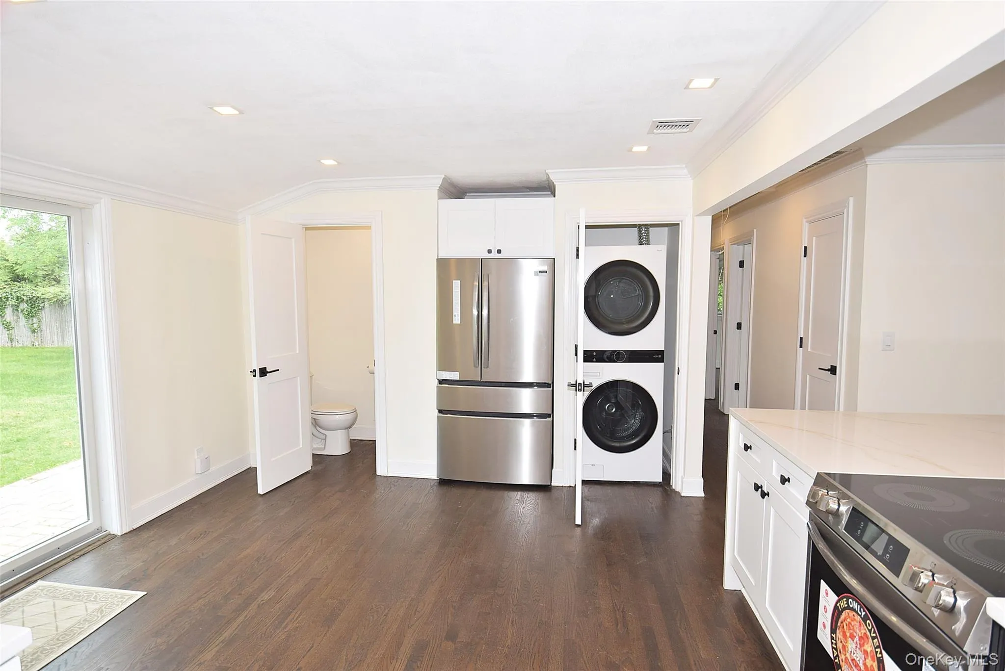 16 Lincoln Drive, Islip, NY, 3 Bedrooms Bedrooms, 5 Rooms Rooms,1 BathroomBathrooms,Residential,For Rent,Lincoln,0,1009872 16 Lincoln Drive, Islip, NY, 3 Bedrooms Bedrooms, 5 Rooms Rooms,1 BathroomBathrooms,Residential,For Rent,Lincoln,0,1009872