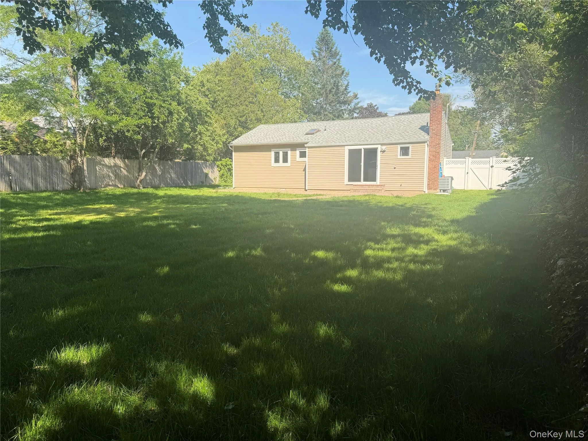 16 Lincoln Dr Oakdale 16 Lincoln Dr Oakdale