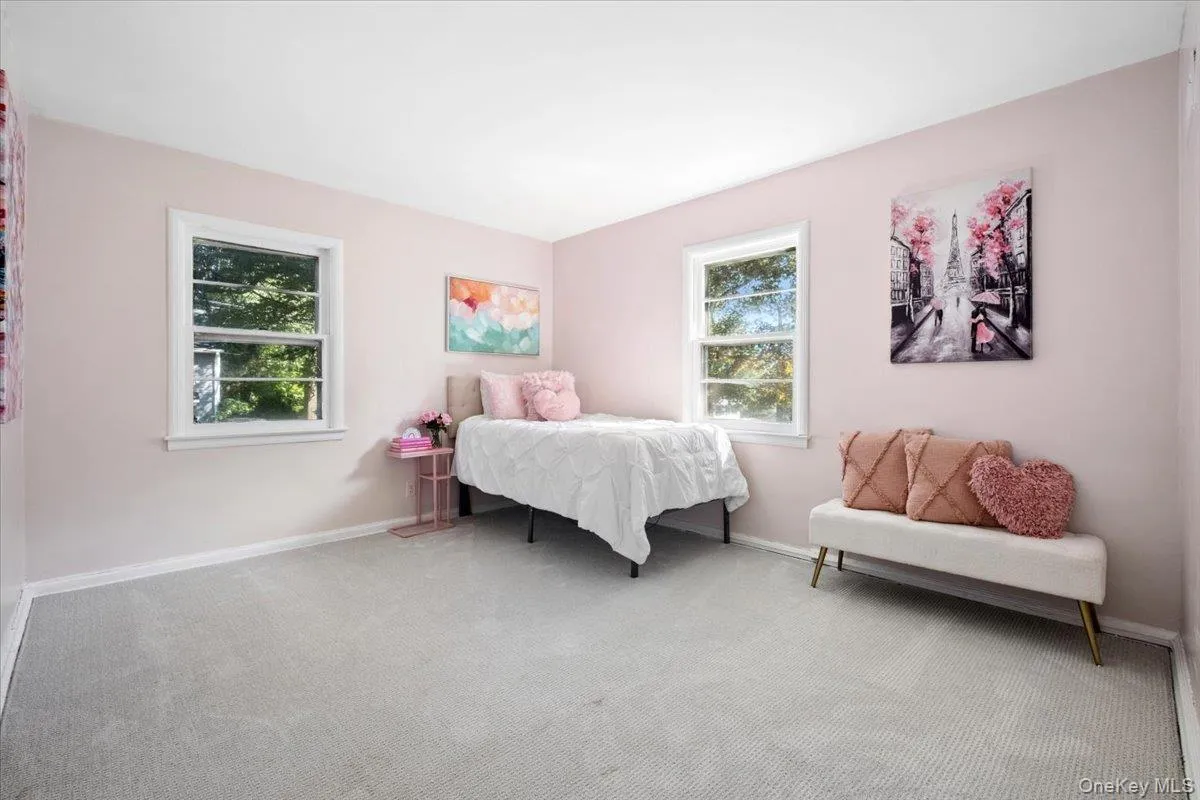 193 Rogers Drive, New Rochelle, NY, 4 Bedrooms Bedrooms, 9 Rooms Rooms,3 BathroomsBathrooms,Residential,For Rent,Rogers,0,1009874 193 Rogers Drive, New Rochelle, NY, 4 Bedrooms Bedrooms, 9 Rooms Rooms,3 BathroomsBathrooms,Residential,For Rent,Rogers,0,1009874