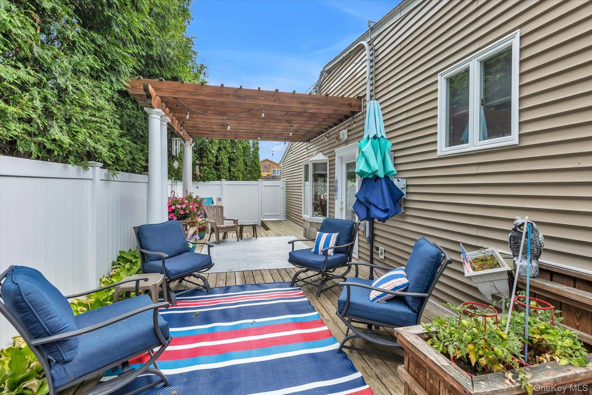 10 Elf Court, Islip, NY, 4 Bedrooms Bedrooms, 8 Rooms Rooms,2 BathroomsBathrooms,Residential,For Rent,Elf,0,1009875 10 Elf Court, Islip, NY, 4 Bedrooms Bedrooms, 8 Rooms Rooms,2 BathroomsBathrooms,Residential,For Rent,Elf,0,1009875