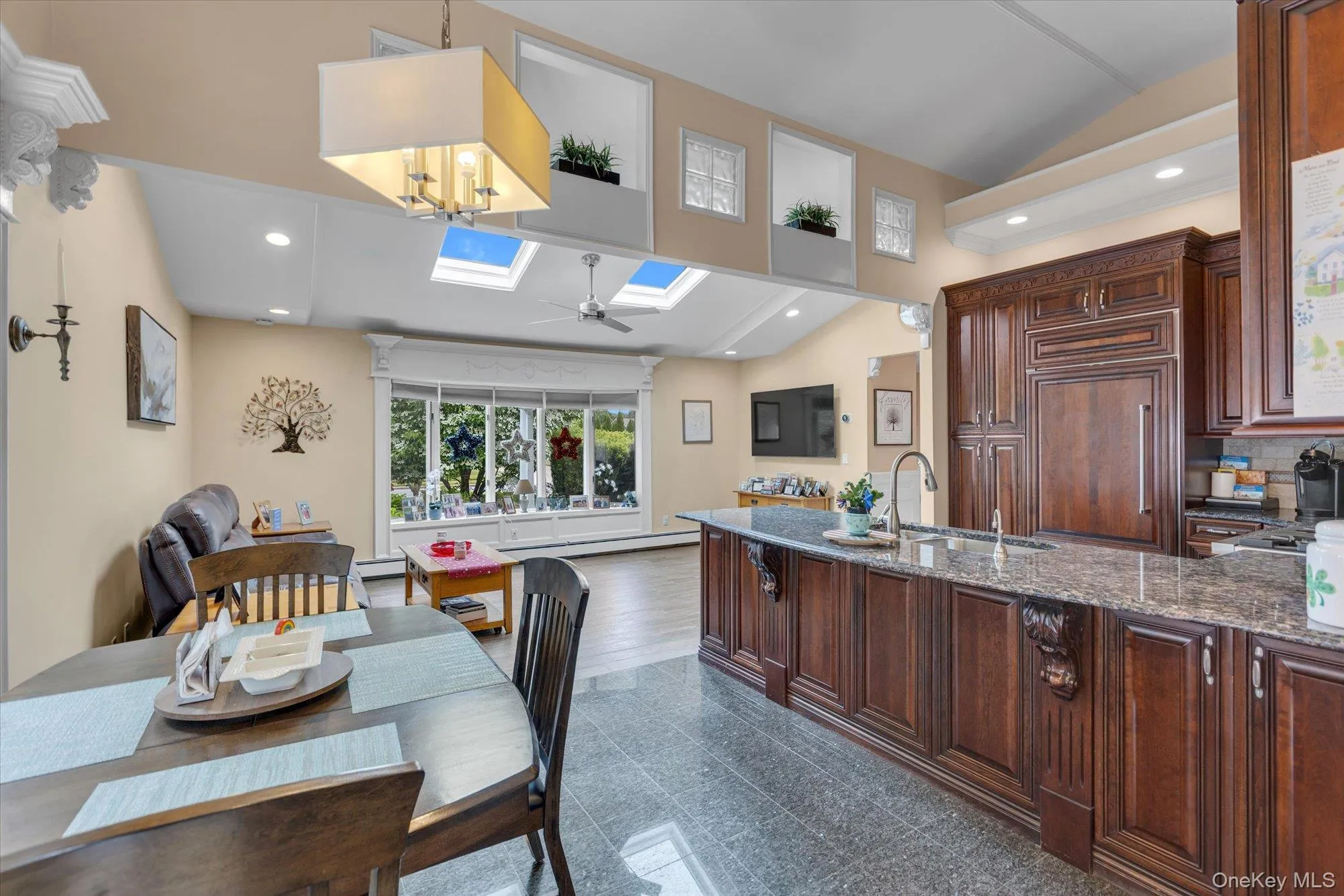 10 Elf Court, Islip, NY, 4 Bedrooms Bedrooms, 8 Rooms Rooms,2 BathroomsBathrooms,Residential,For Rent,Elf,0,1009875 10 Elf Court, Islip, NY, 4 Bedrooms Bedrooms, 8 Rooms Rooms,2 BathroomsBathrooms,Residential,For Rent,Elf,0,1009875