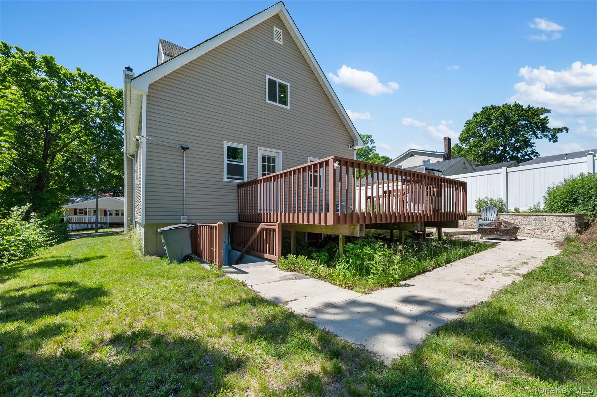 9 Pinedale Avenue, Brookhaven, NY, 3 Bedrooms Bedrooms, 5 Rooms Rooms,3 BathroomsBathrooms,Residential,For Rent,Pinedale,0,1009878 9 Pinedale Avenue, Brookhaven, NY, 3 Bedrooms Bedrooms, 5 Rooms Rooms,3 BathroomsBathrooms,Residential,For Rent,Pinedale,0,1009878