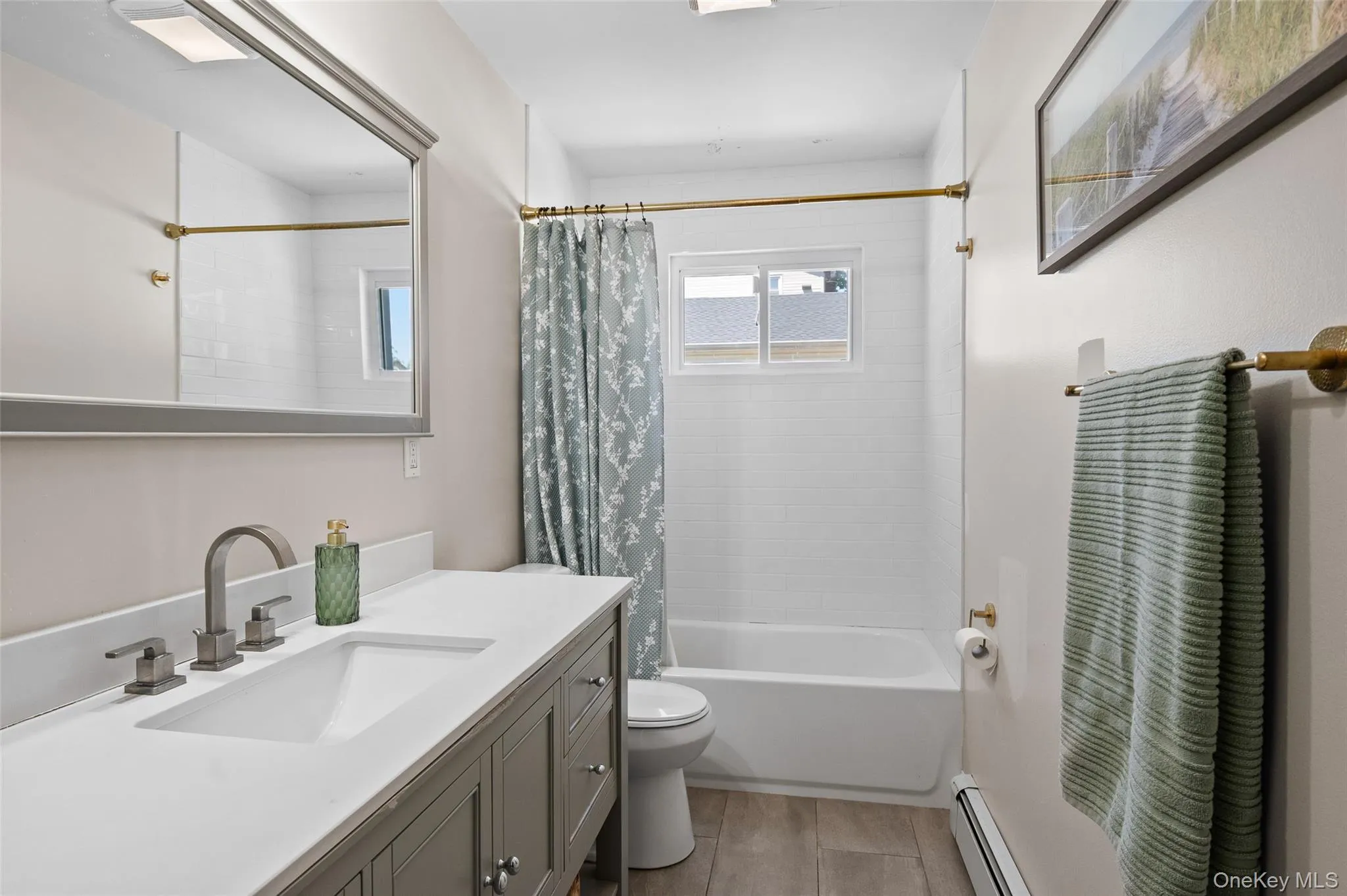 9 Pinedale Avenue, Brookhaven, NY, 3 Bedrooms Bedrooms, 5 Rooms Rooms,3 BathroomsBathrooms,Residential,For Rent,Pinedale,0,1009878 9 Pinedale Avenue, Brookhaven, NY, 3 Bedrooms Bedrooms, 5 Rooms Rooms,3 BathroomsBathrooms,Residential,For Rent,Pinedale,0,1009878