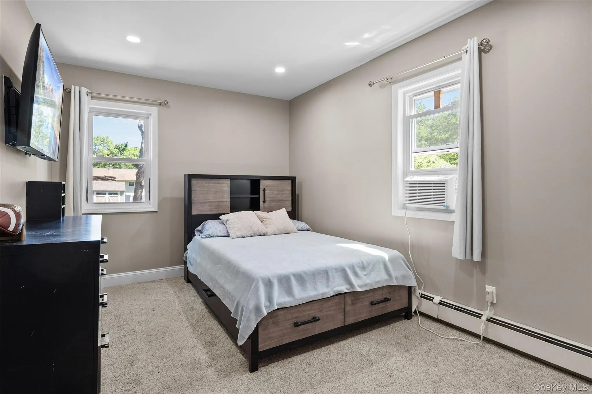 9 Pinedale Avenue, Brookhaven, NY, 3 Bedrooms Bedrooms, 5 Rooms Rooms,3 BathroomsBathrooms,Residential,For Rent,Pinedale,0,1009878 9 Pinedale Avenue, Brookhaven, NY, 3 Bedrooms Bedrooms, 5 Rooms Rooms,3 BathroomsBathrooms,Residential,For Rent,Pinedale,0,1009878
