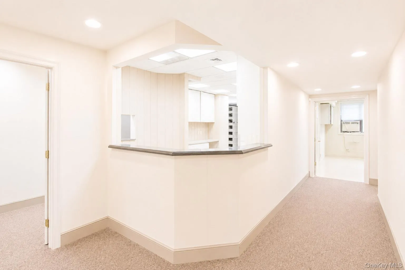 325 Park Avenue, Long Beach, NY, ,Commercial Lease,For Rent,Park,0,1009880 325 Park Avenue, Long Beach, NY, ,Commercial Lease,For Rent,Park,0,1009880