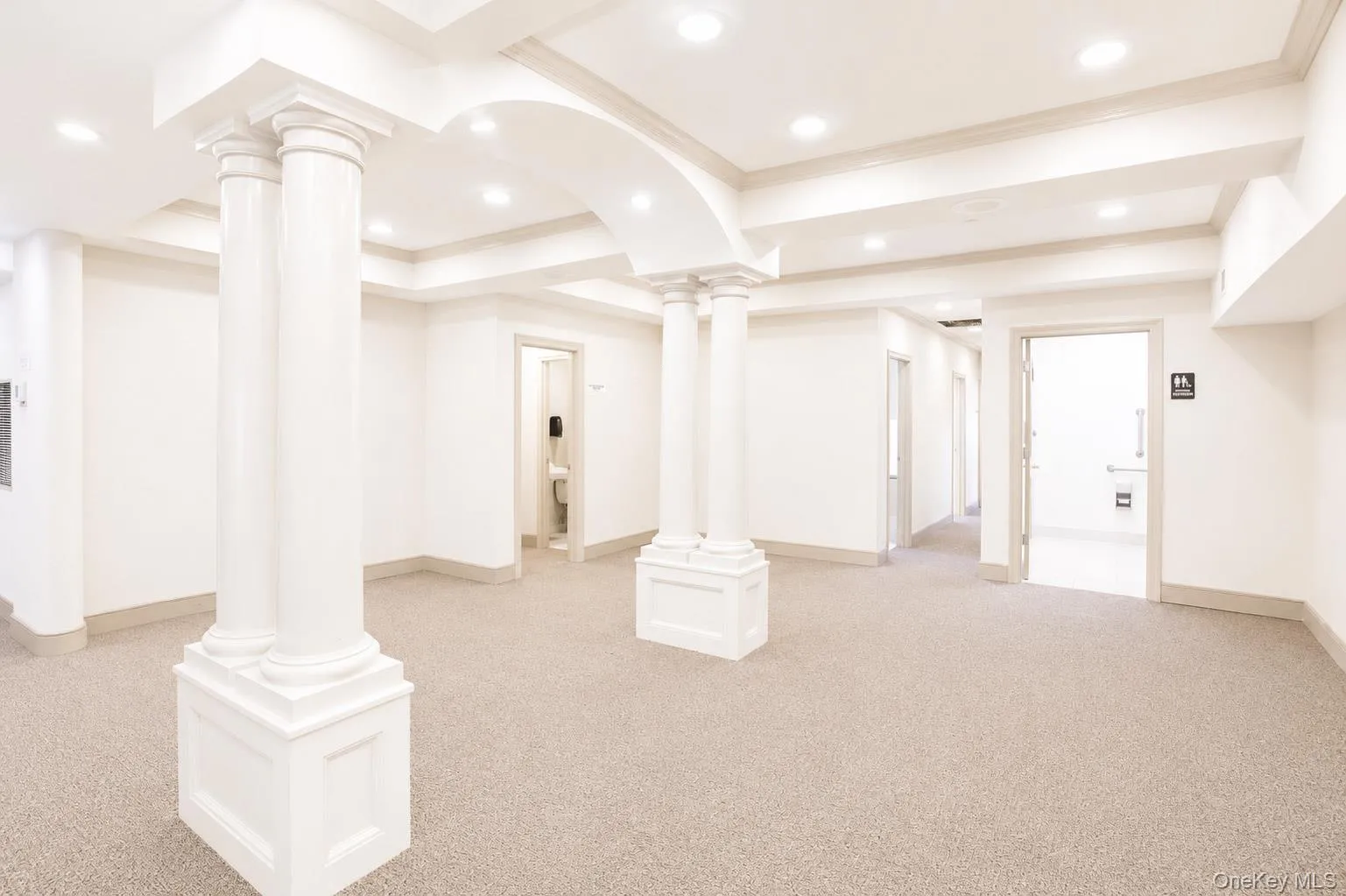 325 Park Avenue, Long Beach, NY, ,Commercial Lease,For Rent,Park,0,1009880 325 Park Avenue, Long Beach, NY, ,Commercial Lease,For Rent,Park,0,1009880