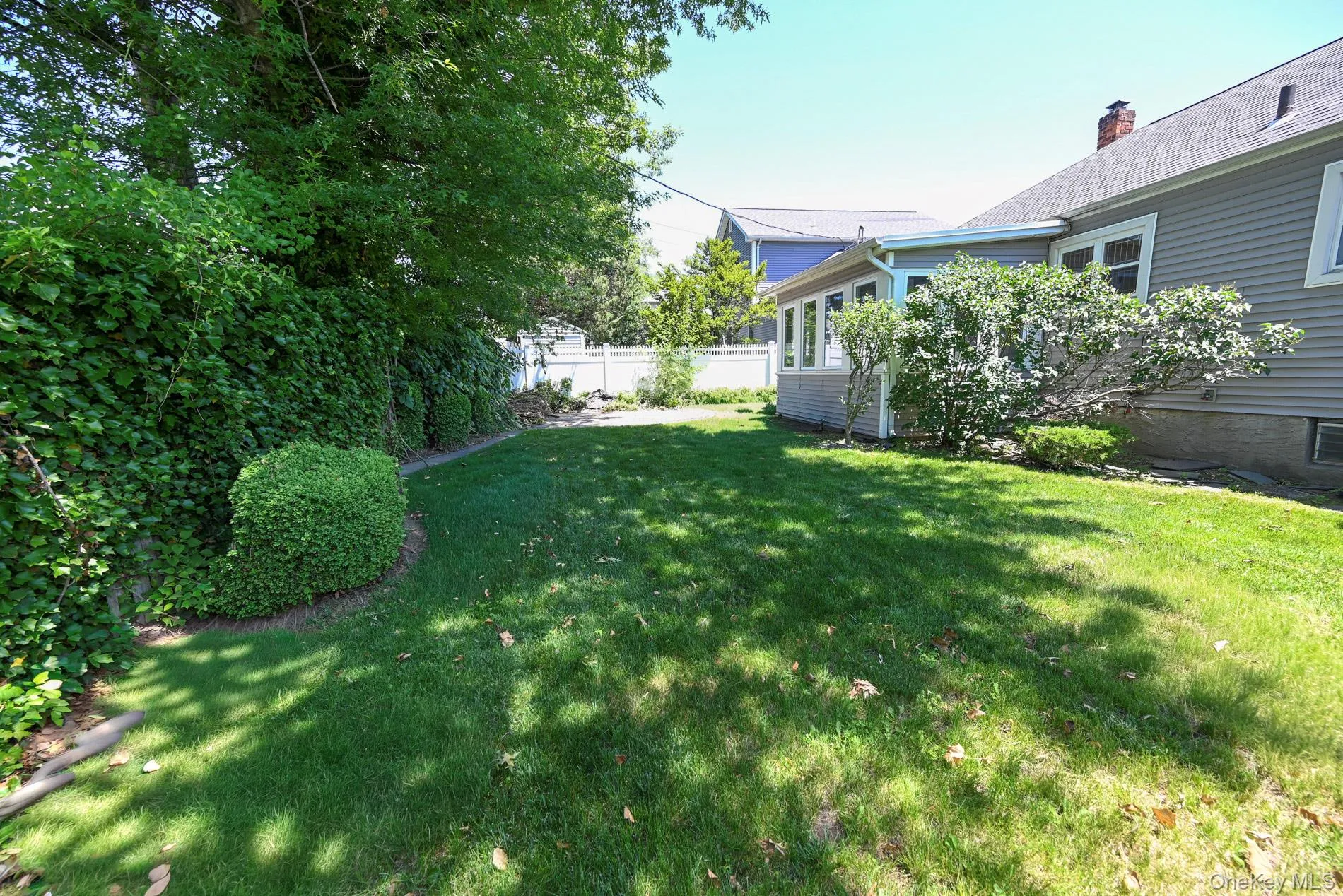 14 Webb Hill Road, North Hempstead, NY, 3 Bedrooms Bedrooms, 5 Rooms Rooms,1 BathroomBathrooms,Residential,For Rent,Webb Hill,0,1009881 14 Webb Hill Road, North Hempstead, NY, 3 Bedrooms Bedrooms, 5 Rooms Rooms,1 BathroomBathrooms,Residential,For Rent,Webb Hill,0,1009881