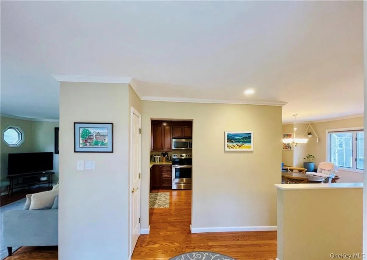 301 Kensington Way, Mount Kisco, NY, 2 Bedrooms Bedrooms, 6 Rooms Rooms,2 BathroomsBathrooms,Residential Lease,For Rent,Kensington,0,1009882 301 Kensington Way, Mount Kisco, NY, 2 Bedrooms Bedrooms, 6 Rooms Rooms,2 BathroomsBathrooms,Residential Lease,For Rent,Kensington,0,1009882