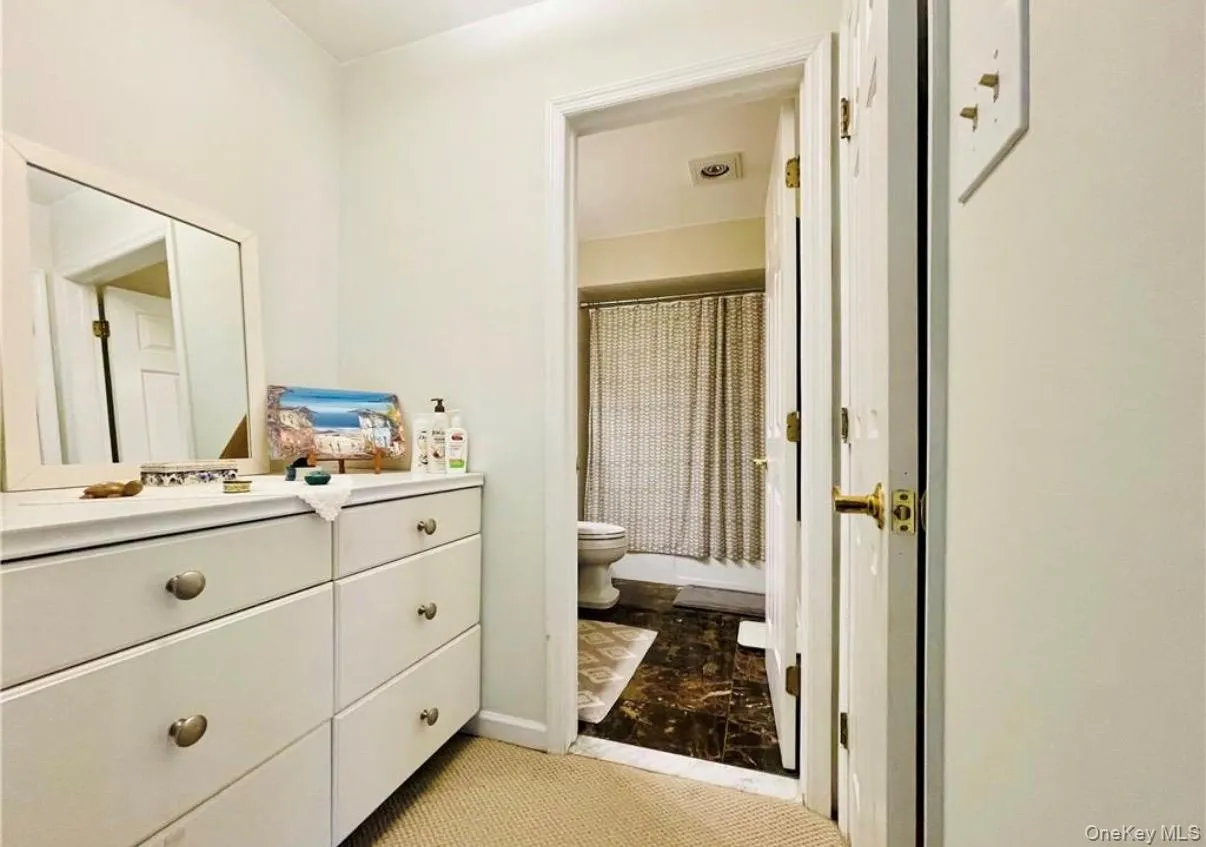 301 Kensington Way, Mount Kisco, NY, 2 Bedrooms Bedrooms, 6 Rooms Rooms,2 BathroomsBathrooms,Residential Lease,For Rent,Kensington,0,1009882 301 Kensington Way, Mount Kisco, NY, 2 Bedrooms Bedrooms, 6 Rooms Rooms,2 BathroomsBathrooms,Residential Lease,For Rent,Kensington,0,1009882