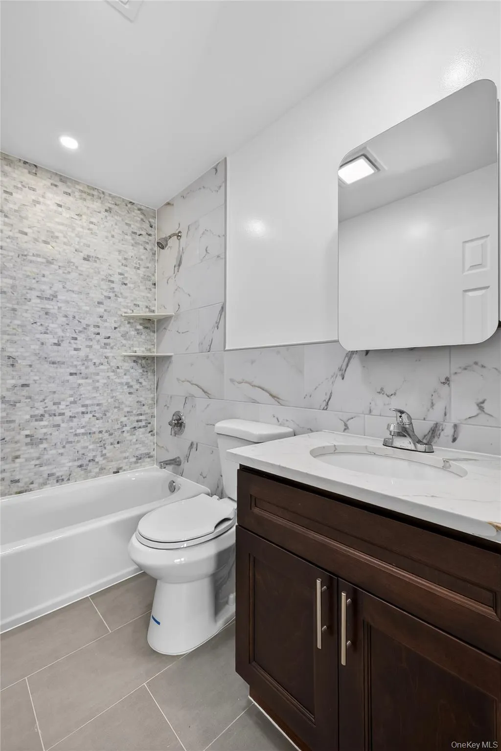 68 Cyprus Avenue, Islip, NY, 8 Bedrooms Bedrooms, 10 Rooms Rooms,5 BathroomsBathrooms,Residential,For Rent,Cyprus,0,1009904 68 Cyprus Avenue, Islip, NY, 8 Bedrooms Bedrooms, 10 Rooms Rooms,5 BathroomsBathrooms,Residential,For Rent,Cyprus,0,1009904