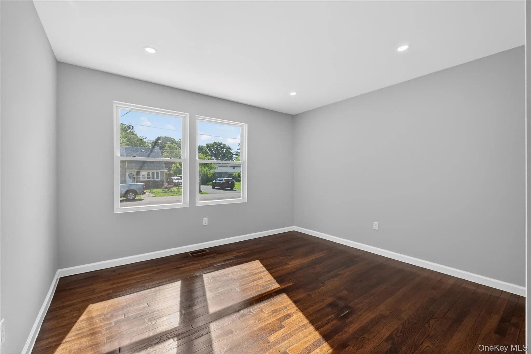 68 Cyprus Avenue, Islip, NY, 8 Bedrooms Bedrooms, 10 Rooms Rooms,5 BathroomsBathrooms,Residential,For Rent,Cyprus,0,1009904 68 Cyprus Avenue, Islip, NY, 8 Bedrooms Bedrooms, 10 Rooms Rooms,5 BathroomsBathrooms,Residential,For Rent,Cyprus,0,1009904