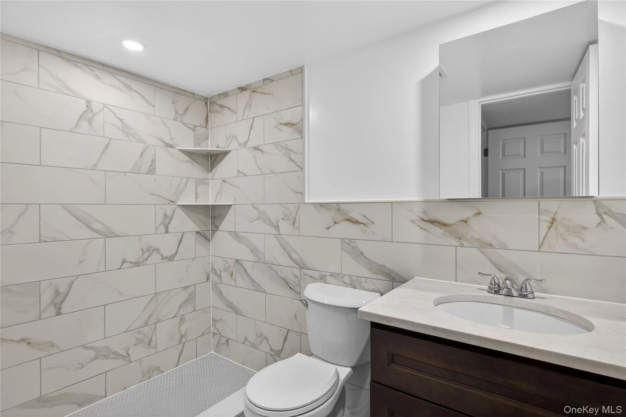 68 Cyprus Avenue, Islip, NY, 8 Bedrooms Bedrooms, 10 Rooms Rooms,5 BathroomsBathrooms,Residential,For Rent,Cyprus,0,1009904 68 Cyprus Avenue, Islip, NY, 8 Bedrooms Bedrooms, 10 Rooms Rooms,5 BathroomsBathrooms,Residential,For Rent,Cyprus,0,1009904