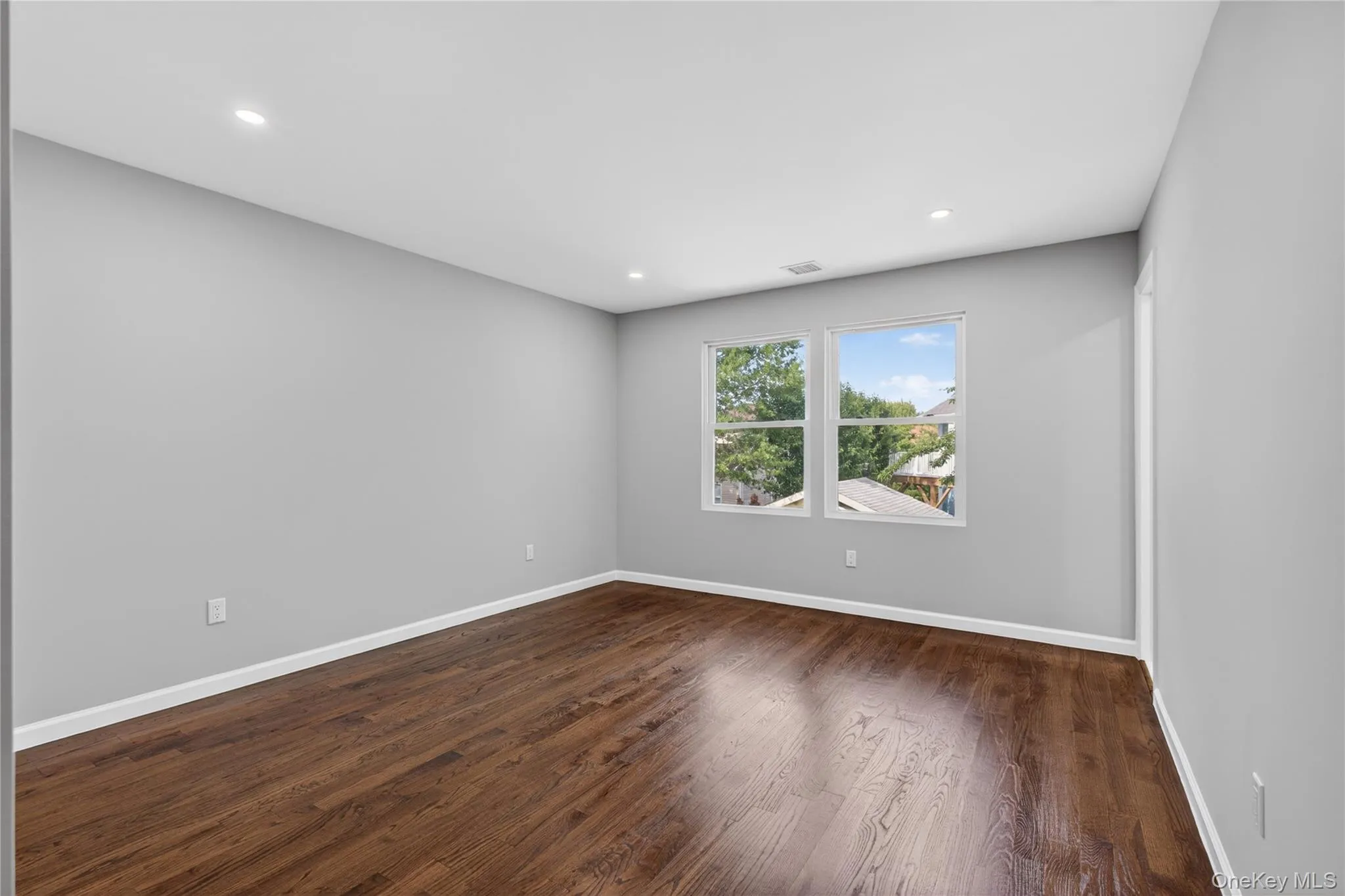 68 Cyprus Avenue, Islip, NY, 8 Bedrooms Bedrooms, 10 Rooms Rooms,5 BathroomsBathrooms,Residential,For Rent,Cyprus,0,1009904 68 Cyprus Avenue, Islip, NY, 8 Bedrooms Bedrooms, 10 Rooms Rooms,5 BathroomsBathrooms,Residential,For Rent,Cyprus,0,1009904