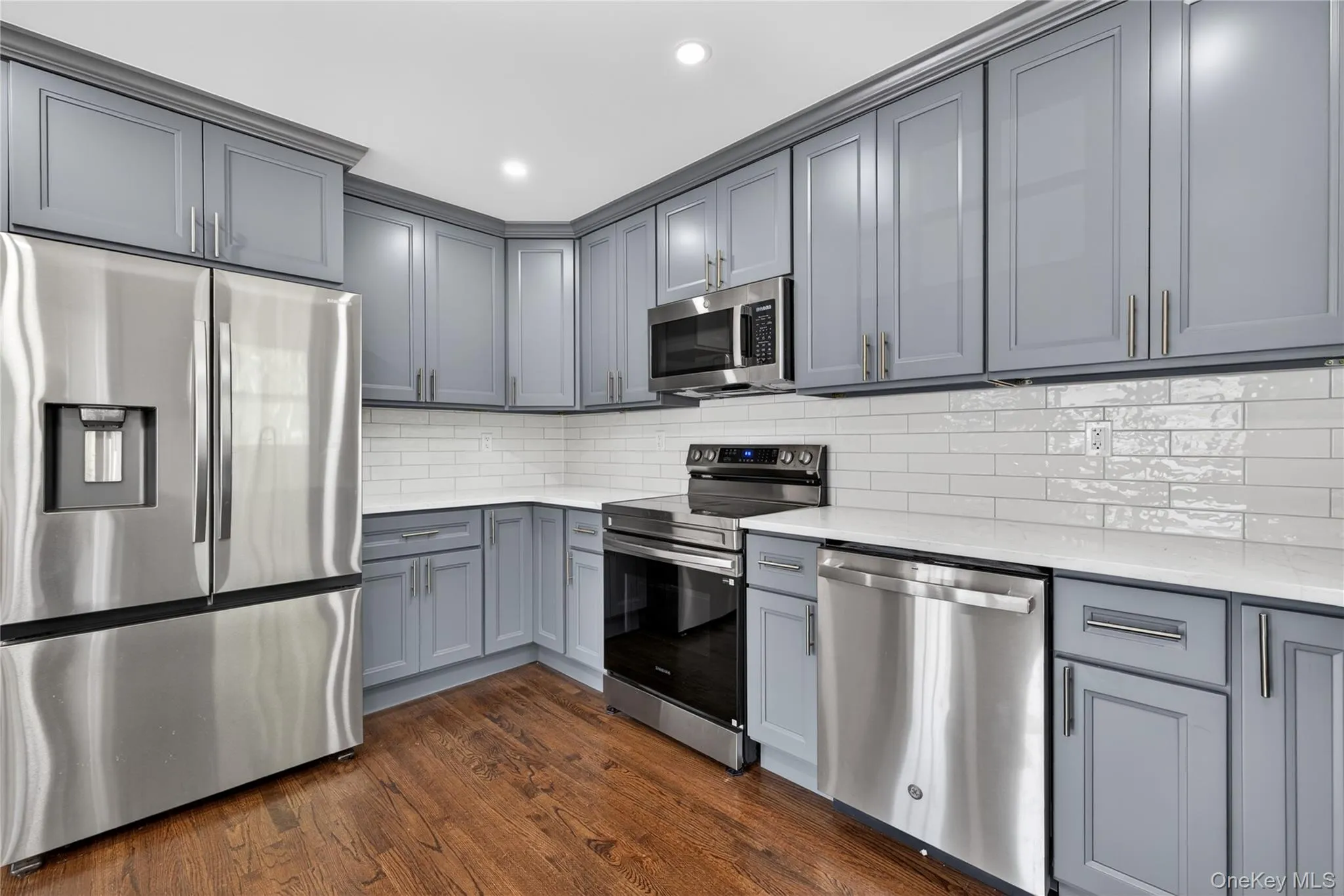 68 Cyprus Avenue, Islip, NY, 8 Bedrooms Bedrooms, 10 Rooms Rooms,5 BathroomsBathrooms,Residential,For Rent,Cyprus,0,1009904 68 Cyprus Avenue, Islip, NY, 8 Bedrooms Bedrooms, 10 Rooms Rooms,5 BathroomsBathrooms,Residential,For Rent,Cyprus,0,1009904