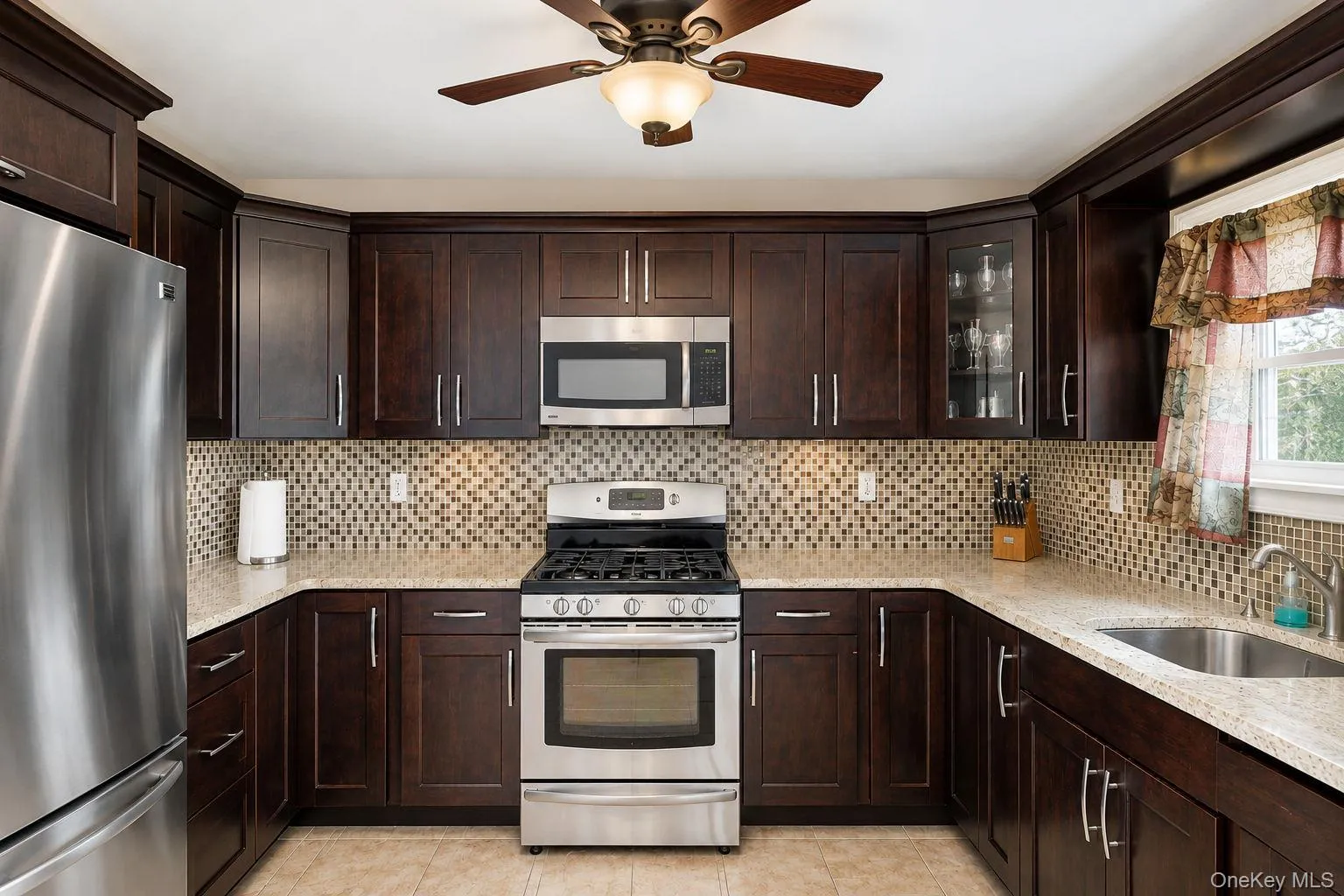 145 Wawayanda Avenue, Middletown, NY, 3 Bedrooms Bedrooms, 8 Rooms Rooms,2 BathroomsBathrooms,Residential,For Rent,Wawayanda,0,1009905 145 Wawayanda Avenue, Middletown, NY, 3 Bedrooms Bedrooms, 8 Rooms Rooms,2 BathroomsBathrooms,Residential,For Rent,Wawayanda,0,1009905