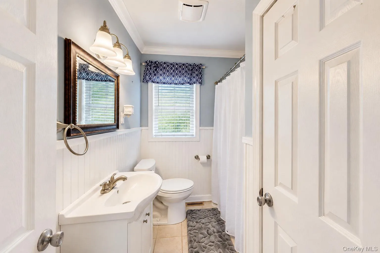 145 Wawayanda Avenue, Middletown, NY, 3 Bedrooms Bedrooms, 8 Rooms Rooms,2 BathroomsBathrooms,Residential,For Rent,Wawayanda,0,1009905 145 Wawayanda Avenue, Middletown, NY, 3 Bedrooms Bedrooms, 8 Rooms Rooms,2 BathroomsBathrooms,Residential,For Rent,Wawayanda,0,1009905