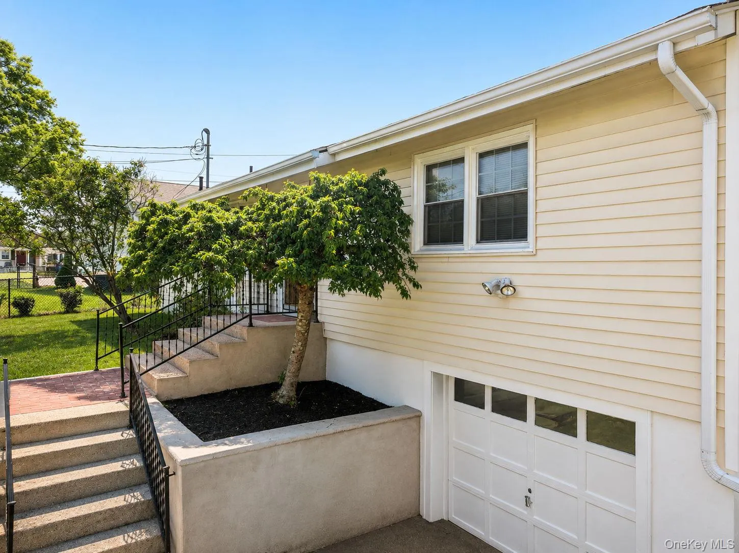 145 Wawayanda Avenue, Middletown, NY, 3 Bedrooms Bedrooms, 8 Rooms Rooms,2 BathroomsBathrooms,Residential,For Rent,Wawayanda,0,1009905 145 Wawayanda Avenue, Middletown, NY, 3 Bedrooms Bedrooms, 8 Rooms Rooms,2 BathroomsBathrooms,Residential,For Rent,Wawayanda,0,1009905