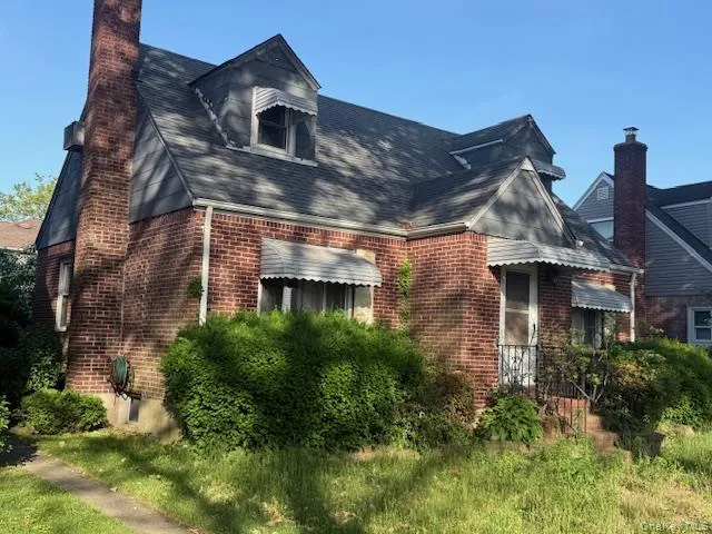 38 Pearl Street, North Hempstead, NY, 4 Bedrooms Bedrooms, 8 Rooms Rooms,2 BathroomsBathrooms,Residential,For Rent,Pearl,0,1009906 38 Pearl Street, North Hempstead, NY, 4 Bedrooms Bedrooms, 8 Rooms Rooms,2 BathroomsBathrooms,Residential,For Rent,Pearl,0,1009906
