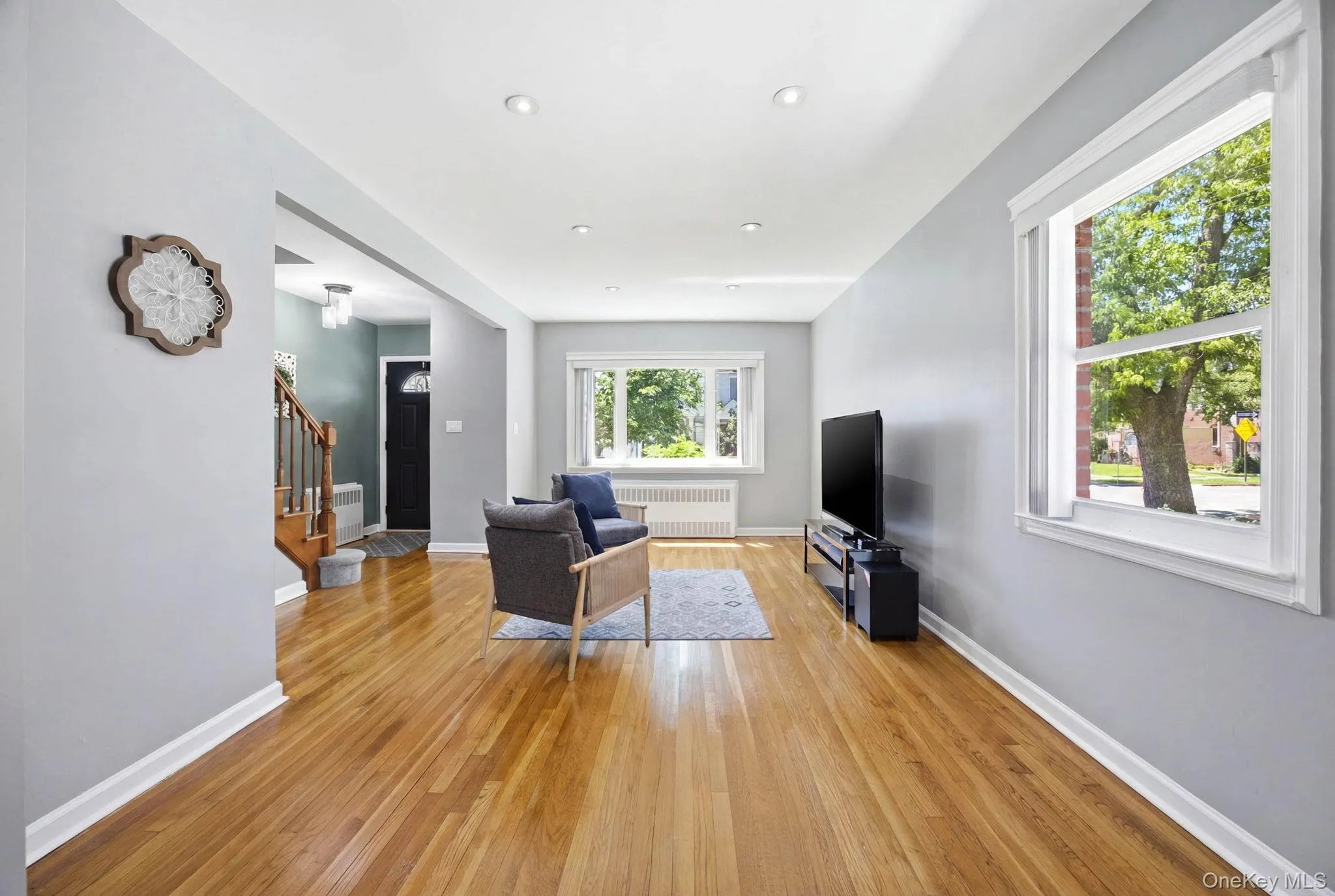 20309 48th Avenue, New York, NY, 3 Bedrooms Bedrooms, 7 Rooms Rooms,1 BathroomBathrooms,Residential,For Rent,48th,0,1009915 20309 48th Avenue, New York, NY, 3 Bedrooms Bedrooms, 7 Rooms Rooms,1 BathroomBathrooms,Residential,For Rent,48th,0,1009915