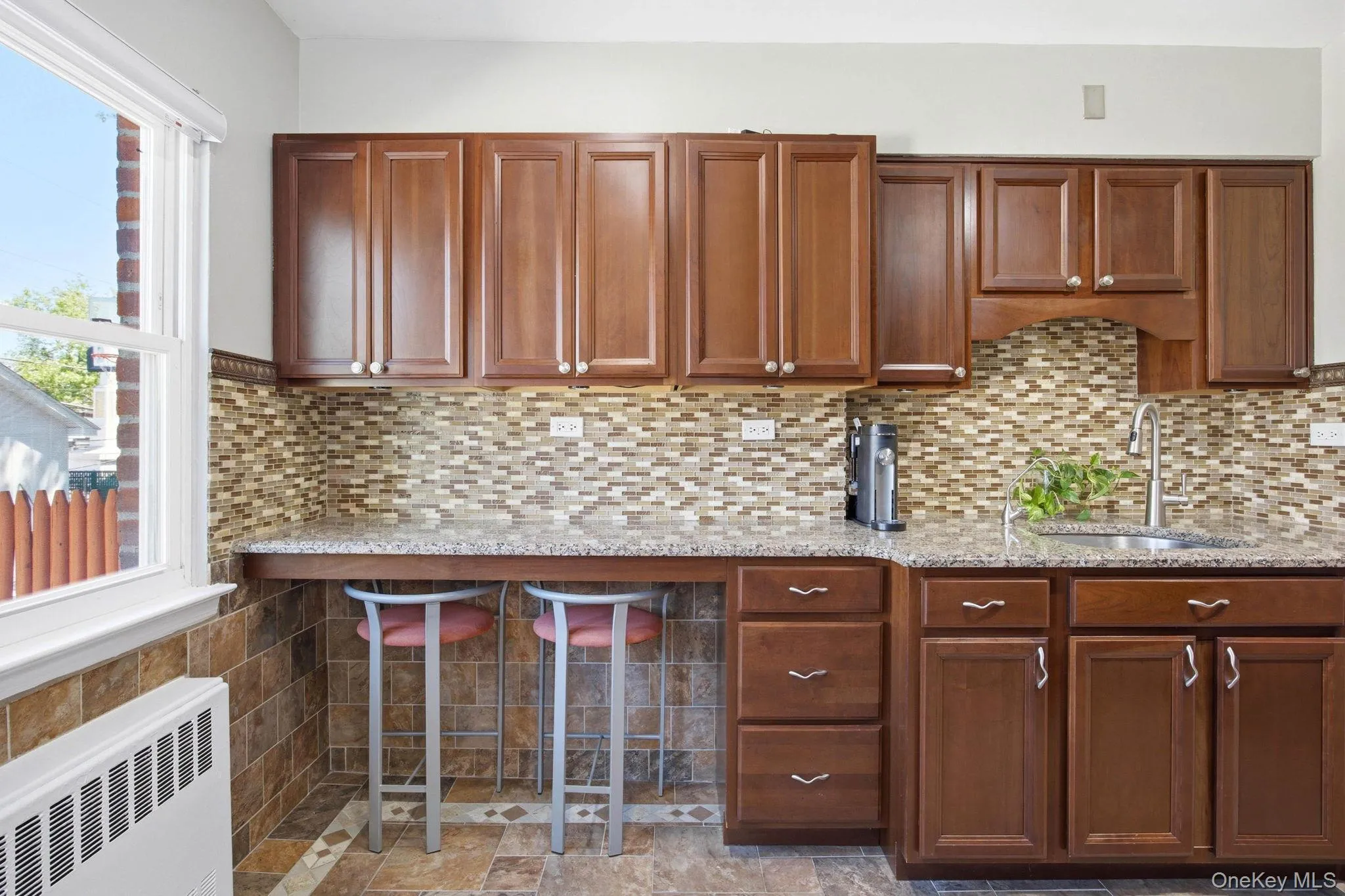 20309 48th Avenue, New York, NY, 3 Bedrooms Bedrooms, 7 Rooms Rooms,1 BathroomBathrooms,Residential,For Rent,48th,0,1009915 20309 48th Avenue, New York, NY, 3 Bedrooms Bedrooms, 7 Rooms Rooms,1 BathroomBathrooms,Residential,For Rent,48th,0,1009915