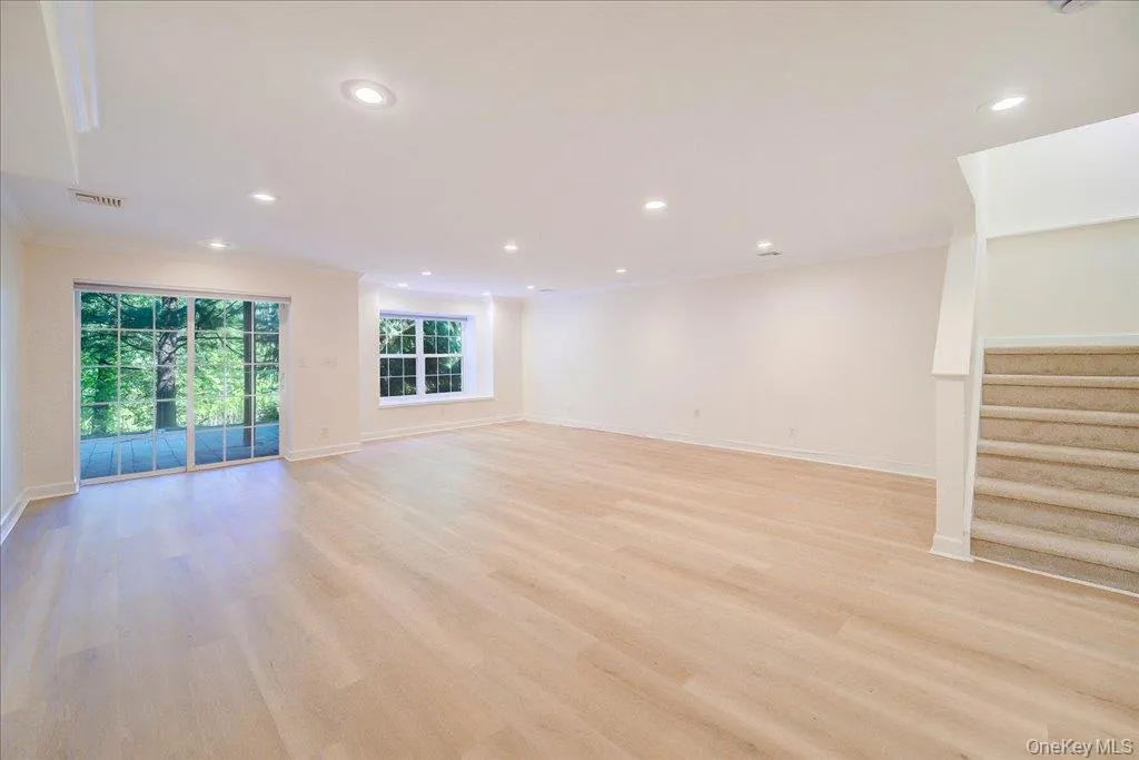 6204 High Ridge Court, Fishkill, NY, 3 Bedrooms Bedrooms, 11 Rooms Rooms,2 BathroomsBathrooms,Residential Lease,For Rent,High Ridge,0,1009917 6204 High Ridge Court, Fishkill, NY, 3 Bedrooms Bedrooms, 11 Rooms Rooms,2 BathroomsBathrooms,Residential Lease,For Rent,High Ridge,0,1009917
