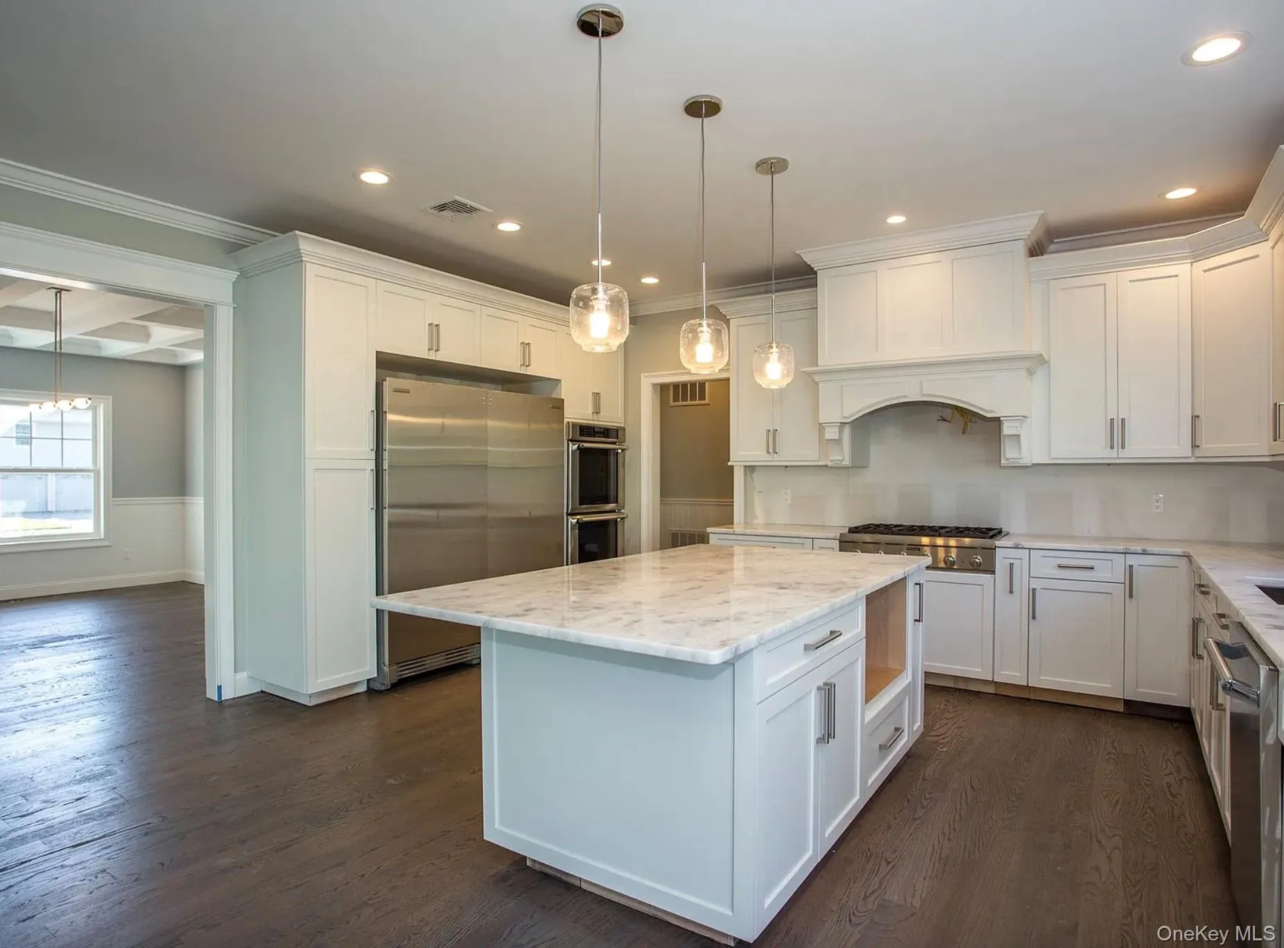 28 Fern Drive, Oyster Bay, NY, 5 Bedrooms Bedrooms, 13 Rooms Rooms,4 BathroomsBathrooms,Residential Lease,For Rent,Fern,0,1009919 28 Fern Drive, Oyster Bay, NY, 5 Bedrooms Bedrooms, 13 Rooms Rooms,4 BathroomsBathrooms,Residential Lease,For Rent,Fern,0,1009919