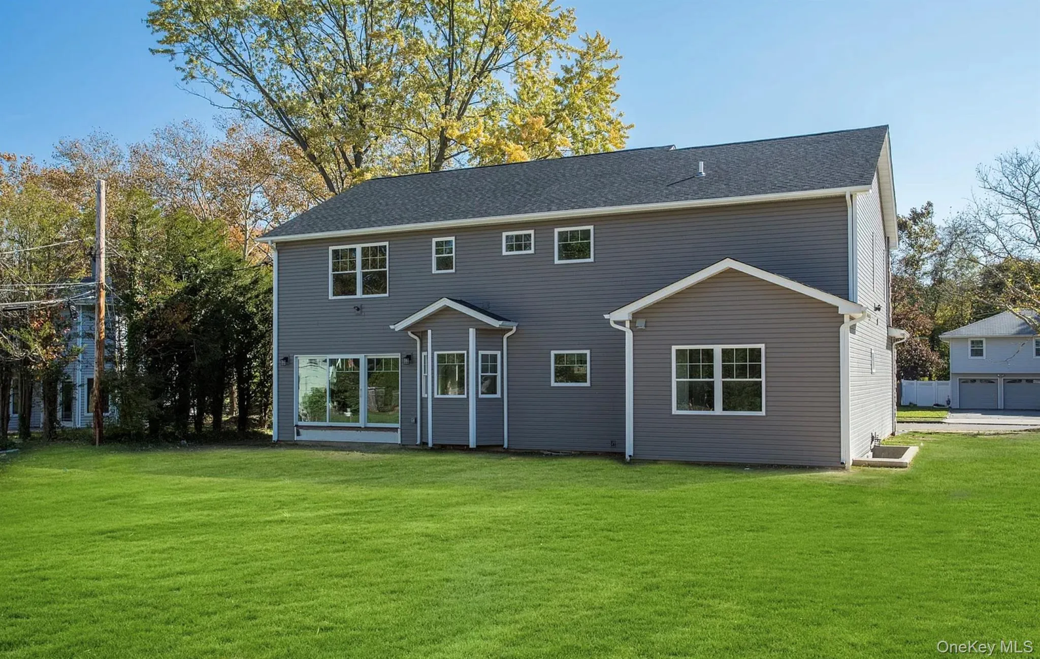 28 Fern Drive, Oyster Bay, NY, 5 Bedrooms Bedrooms, 13 Rooms Rooms,4 BathroomsBathrooms,Residential Lease,For Rent,Fern,0,1009919 28 Fern Drive, Oyster Bay, NY, 5 Bedrooms Bedrooms, 13 Rooms Rooms,4 BathroomsBathrooms,Residential Lease,For Rent,Fern,0,1009919