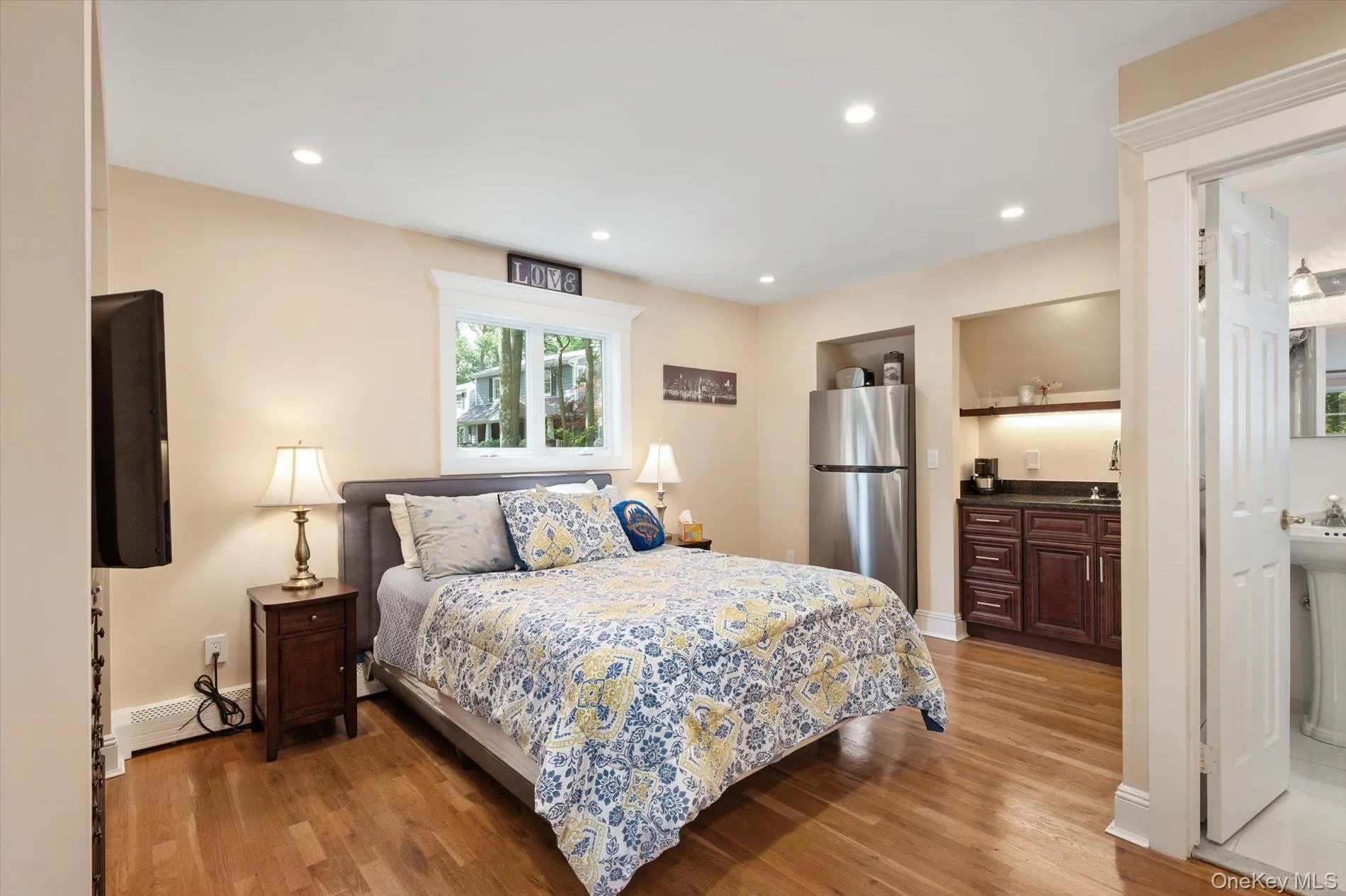 33 Bob O Link Lane, Huntington, NY, 5 Bedrooms Bedrooms, 9 Rooms Rooms,3 BathroomsBathrooms,Residential,For Rent,Bob O Link,0,1009920 33 Bob O Link Lane, Huntington, NY, 5 Bedrooms Bedrooms, 9 Rooms Rooms,3 BathroomsBathrooms,Residential,For Rent,Bob O Link,0,1009920
