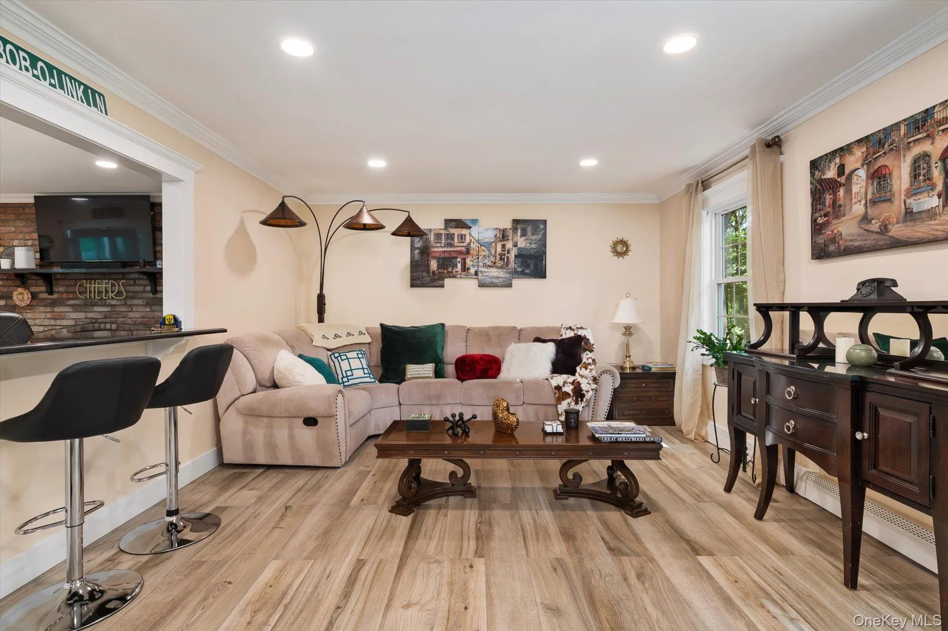 33 Bob O Link Lane, Huntington, NY, 5 Bedrooms Bedrooms, 9 Rooms Rooms,3 BathroomsBathrooms,Residential,For Rent,Bob O Link,0,1009920 33 Bob O Link Lane, Huntington, NY, 5 Bedrooms Bedrooms, 9 Rooms Rooms,3 BathroomsBathrooms,Residential,For Rent,Bob O Link,0,1009920