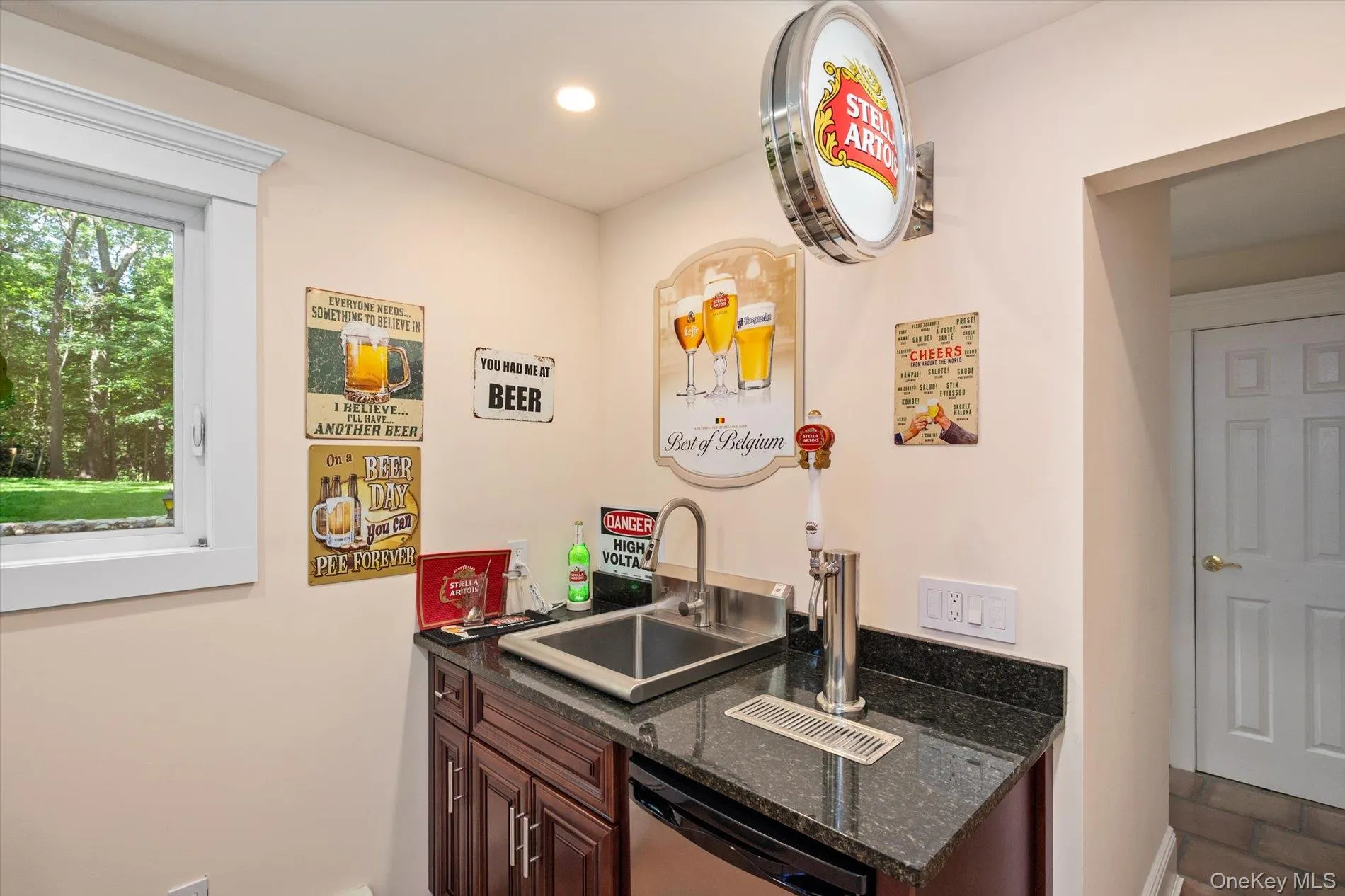 33 Bob O Link Lane, Huntington, NY, 5 Bedrooms Bedrooms, 9 Rooms Rooms,3 BathroomsBathrooms,Residential,For Rent,Bob O Link,0,1009920 33 Bob O Link Lane, Huntington, NY, 5 Bedrooms Bedrooms, 9 Rooms Rooms,3 BathroomsBathrooms,Residential,For Rent,Bob O Link,0,1009920