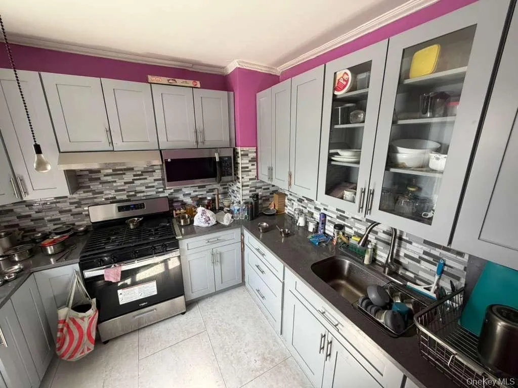 10754 128th Street, New York, NY, 3 Bedrooms Bedrooms, 9 Rooms Rooms,2 BathroomsBathrooms,Residential,For Rent,128th,0,1009924 10754 128th Street, New York, NY, 3 Bedrooms Bedrooms, 9 Rooms Rooms,2 BathroomsBathrooms,Residential,For Rent,128th,0,1009924