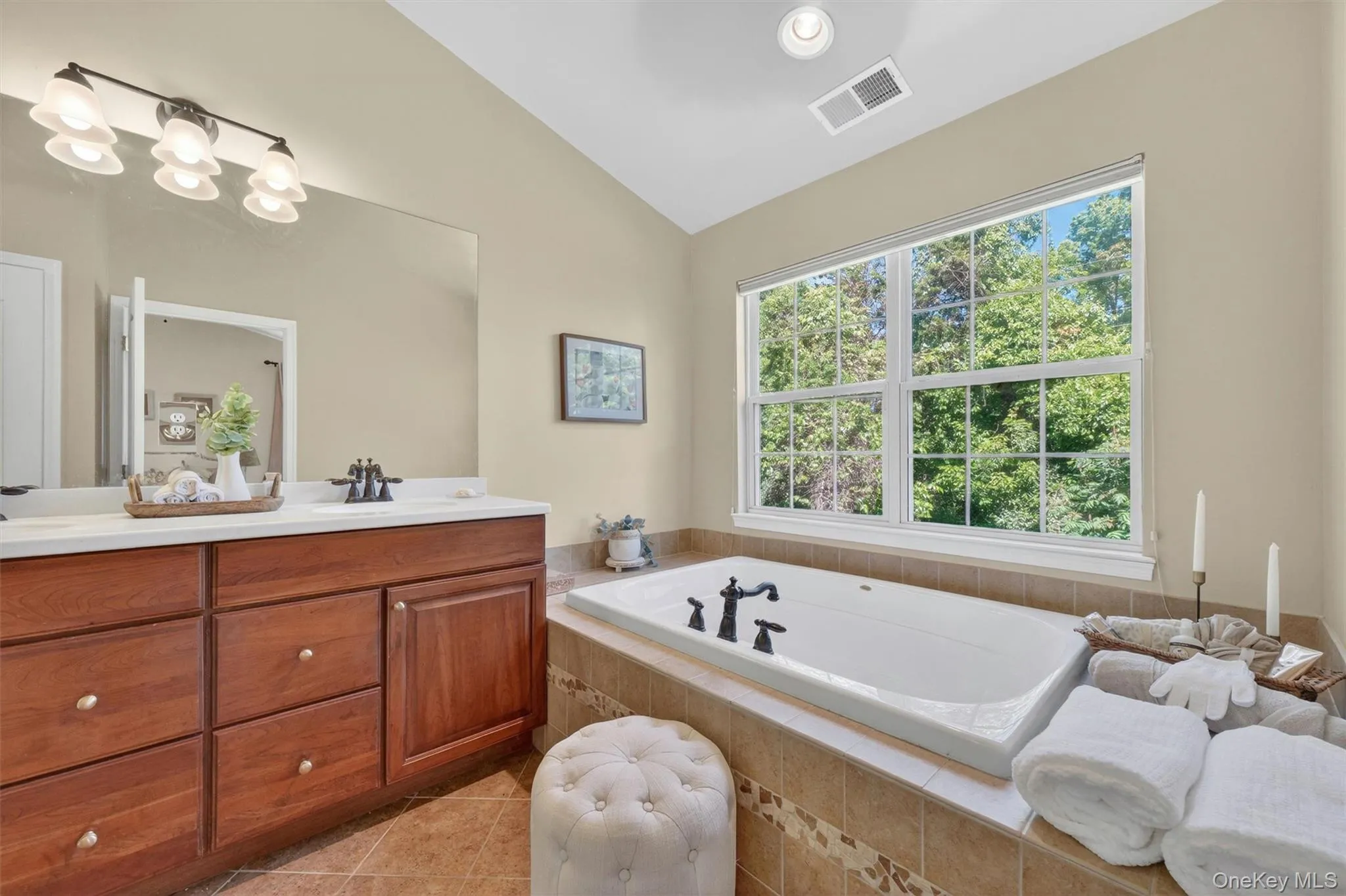 801 Huntington Drive, Fishkill, NY, 2 Bedrooms Bedrooms, 7 Rooms Rooms,3 BathroomsBathrooms,Residential,For Rent,Huntington,0,1009928 801 Huntington Drive, Fishkill, NY, 2 Bedrooms Bedrooms, 7 Rooms Rooms,3 BathroomsBathrooms,Residential,For Rent,Huntington,0,1009928