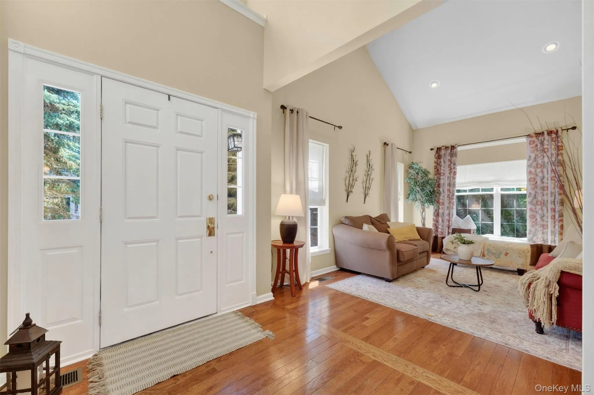 801 Huntington Drive, Fishkill, NY, 2 Bedrooms Bedrooms, 7 Rooms Rooms,3 BathroomsBathrooms,Residential,For Rent,Huntington,0,1009928 801 Huntington Drive, Fishkill, NY, 2 Bedrooms Bedrooms, 7 Rooms Rooms,3 BathroomsBathrooms,Residential,For Rent,Huntington,0,1009928