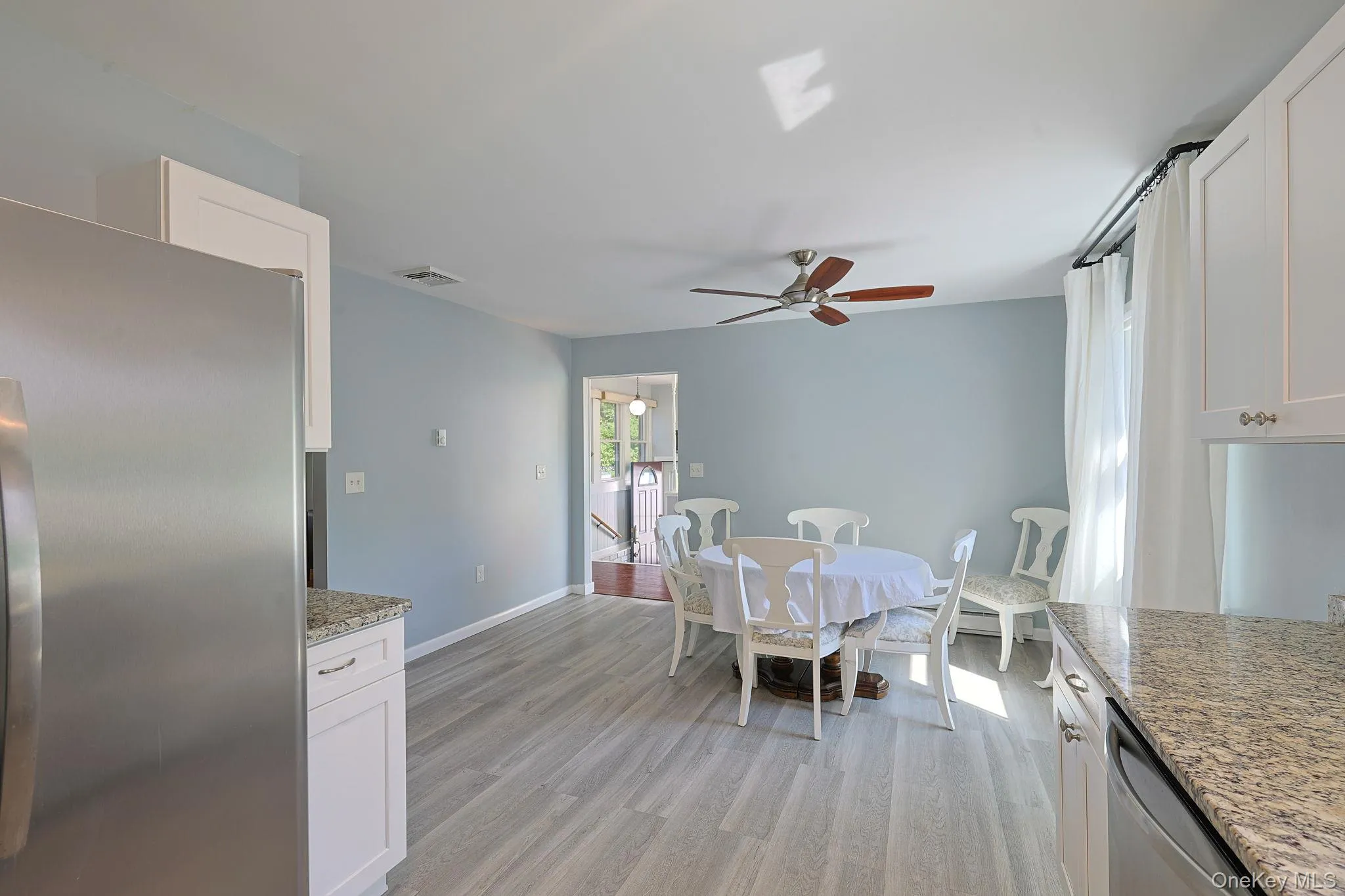 552 Lake View Terrace, Esopus, NY, 3 Bedrooms Bedrooms, 9 Rooms Rooms,2 BathroomsBathrooms,Residential,For Rent,Lake View,0,1009931 552 Lake View Terrace, Esopus, NY, 3 Bedrooms Bedrooms, 9 Rooms Rooms,2 BathroomsBathrooms,Residential,For Rent,Lake View,0,1009931