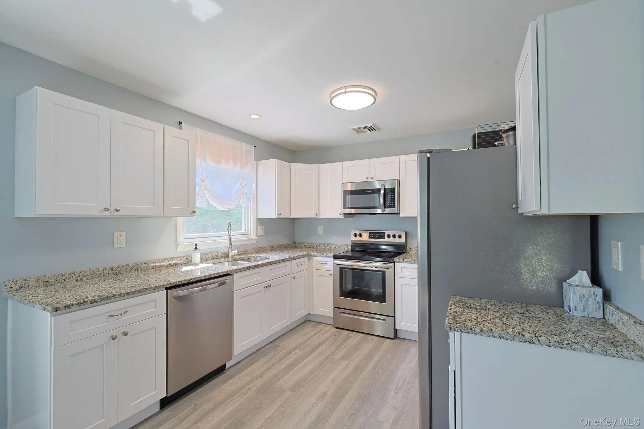 552 Lake View Terrace, Esopus, NY, 3 Bedrooms Bedrooms, 9 Rooms Rooms,2 BathroomsBathrooms,Residential,For Rent,Lake View,0,1009931 552 Lake View Terrace, Esopus, NY, 3 Bedrooms Bedrooms, 9 Rooms Rooms,2 BathroomsBathrooms,Residential,For Rent,Lake View,0,1009931