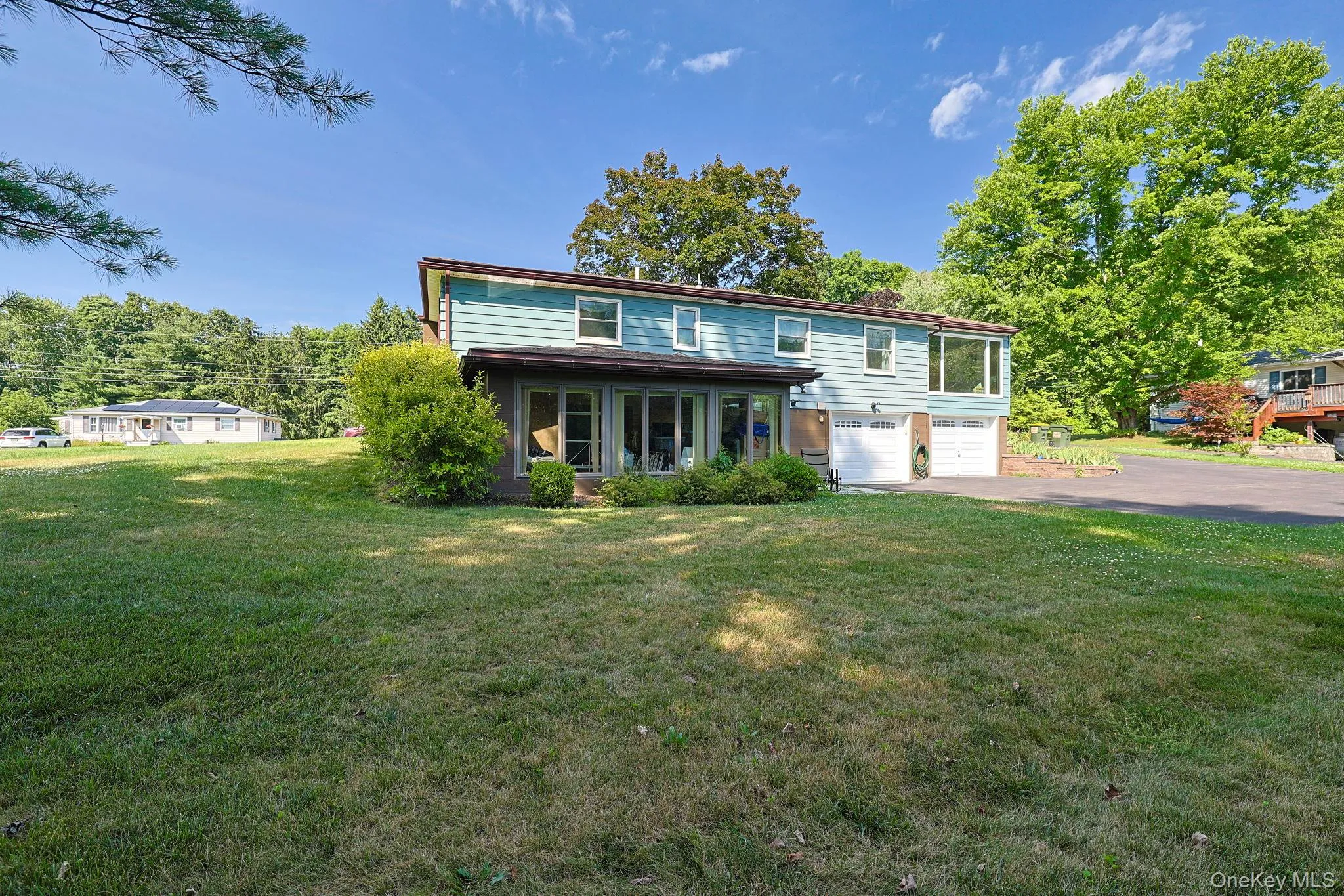552 Lake View Terrace, Esopus, NY, 3 Bedrooms Bedrooms, 9 Rooms Rooms,2 BathroomsBathrooms,Residential,For Rent,Lake View,0,1009931 552 Lake View Terrace, Esopus, NY, 3 Bedrooms Bedrooms, 9 Rooms Rooms,2 BathroomsBathrooms,Residential,For Rent,Lake View,0,1009931