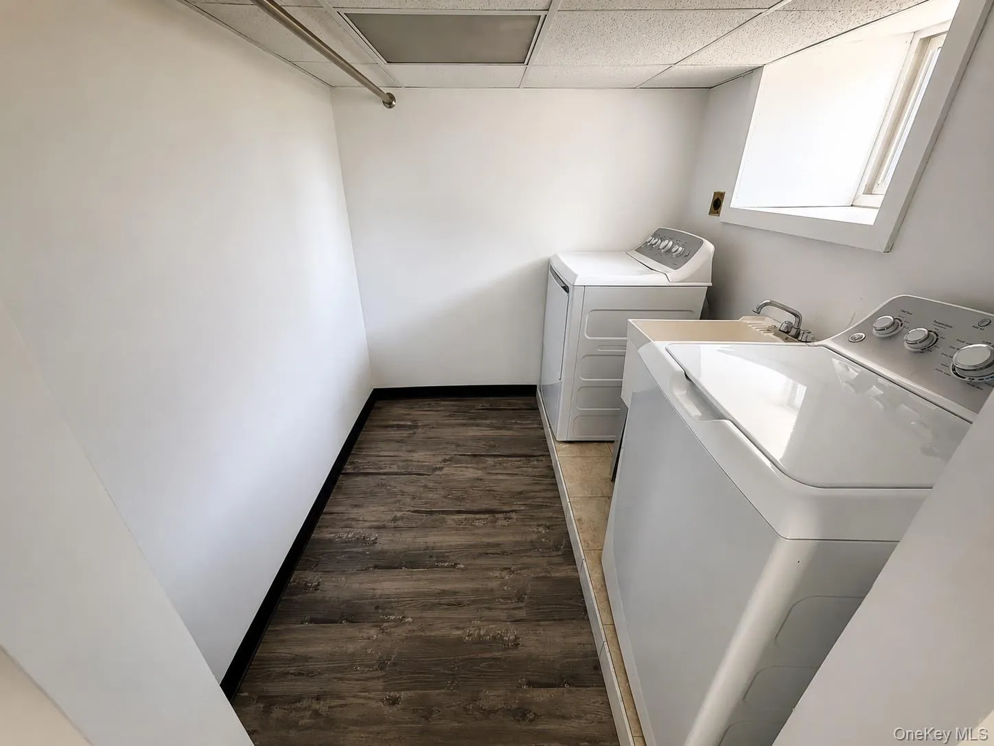 118 Gaylor Road, Eastchester, NY, 3 Bedrooms Bedrooms, 7 Rooms Rooms,1 BathroomBathrooms,Residential,For Rent,Gaylor,0,1009934 118 Gaylor Road, Eastchester, NY, 3 Bedrooms Bedrooms, 7 Rooms Rooms,1 BathroomBathrooms,Residential,For Rent,Gaylor,0,1009934