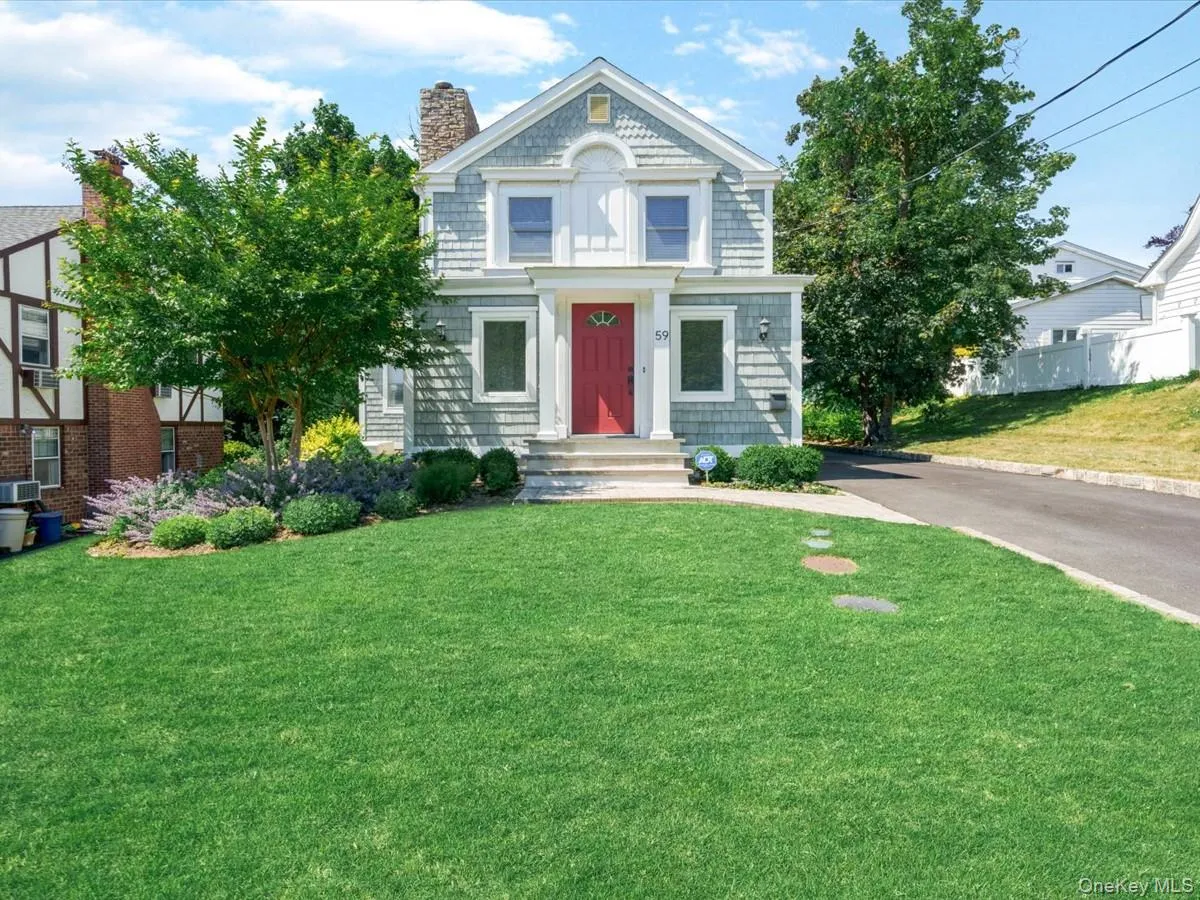 59 Franklin Place, North Hempstead, NY, 4 Bedrooms Bedrooms, 7 Rooms Rooms,3 BathroomsBathrooms,Residential,For Rent,Franklin,0,1009937 59 Franklin Place, North Hempstead, NY, 4 Bedrooms Bedrooms, 7 Rooms Rooms,3 BathroomsBathrooms,Residential,For Rent,Franklin,0,1009937
